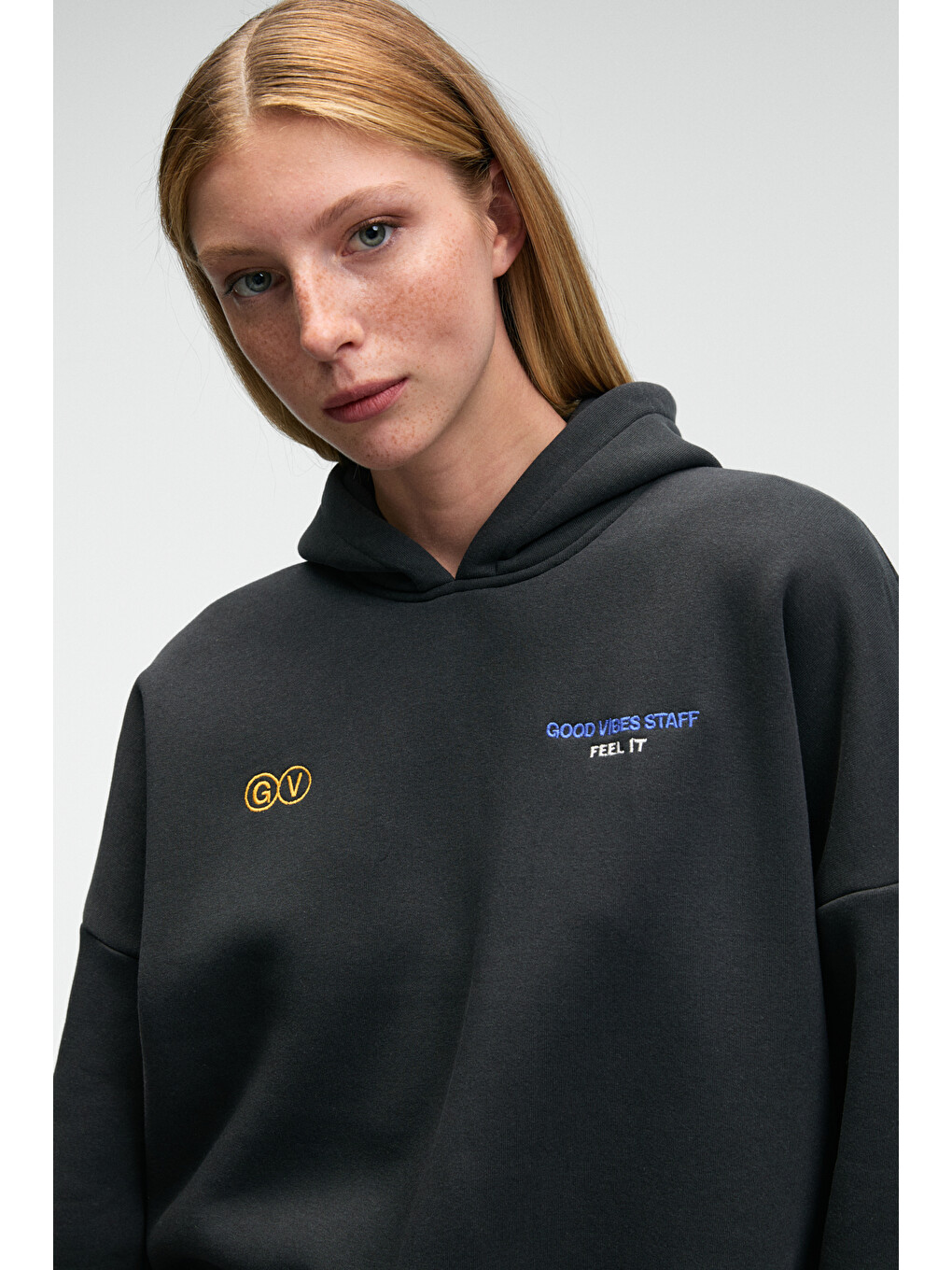 Luxe Kadın Renk Nakışlı Ve Arkası Baskı Detaylı Kapüşonlu Antrasit Sweatshirt-1