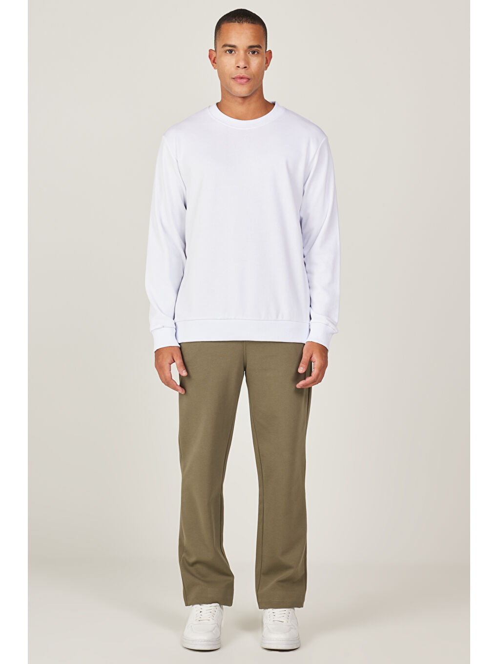 Erkek Haki Standart Fit Normal Kesim Pamuklu Pantolon-2