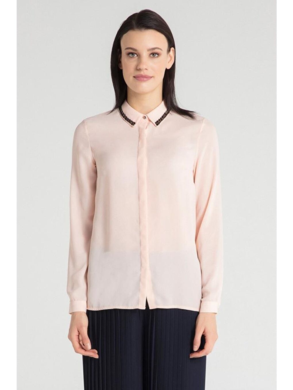 Pembe Yakası Boncuk Özellikli Gömlek-2