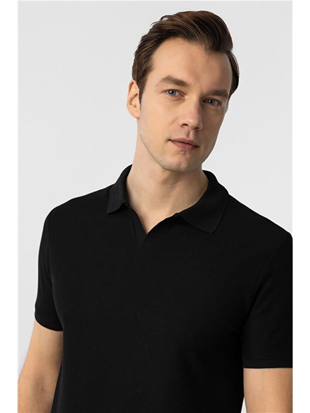 Siyah Slim Armürlü Polo Yaka Tişört-3