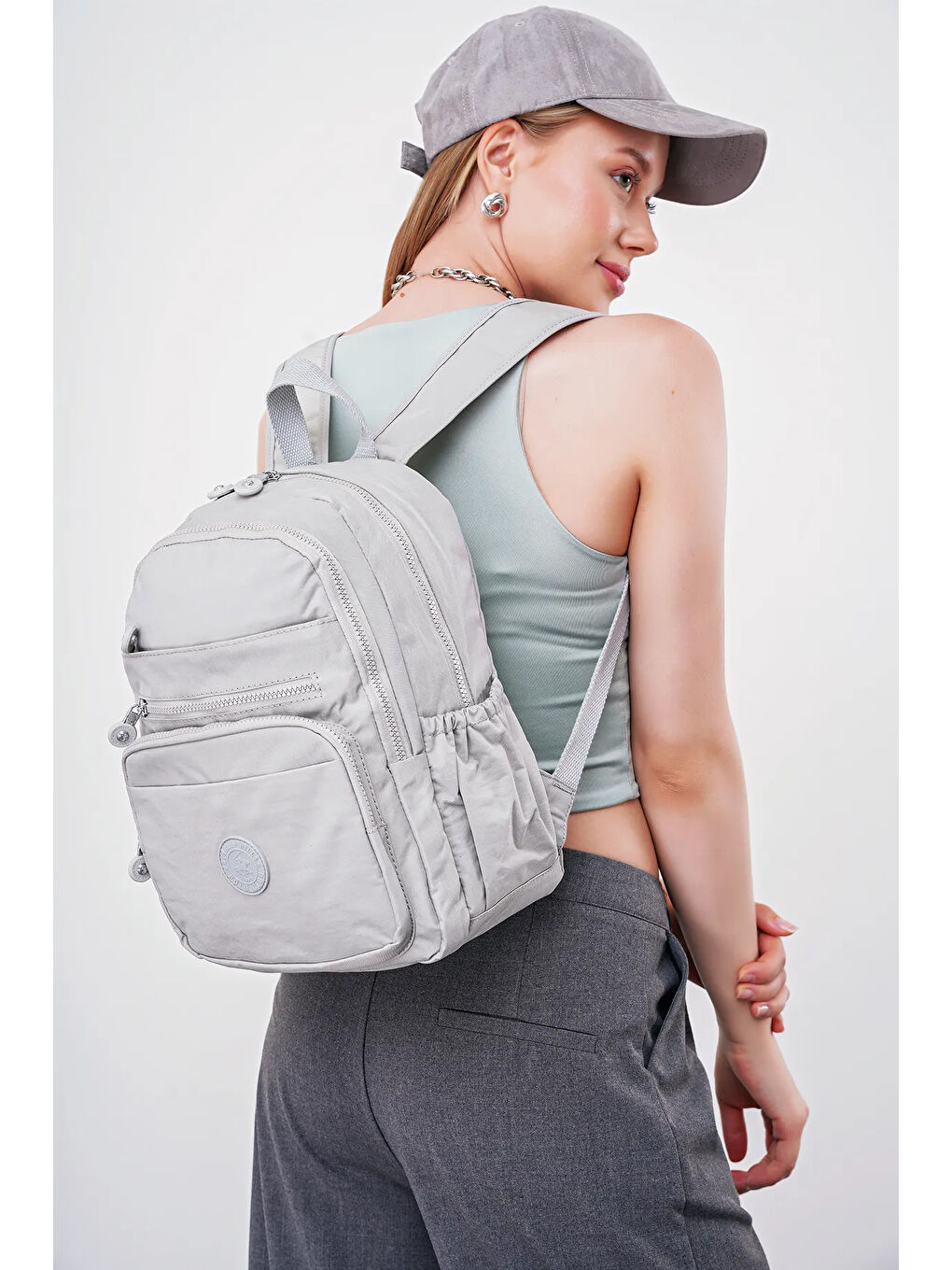 Gri Kadın Sırt Çantası BHPC6010-3