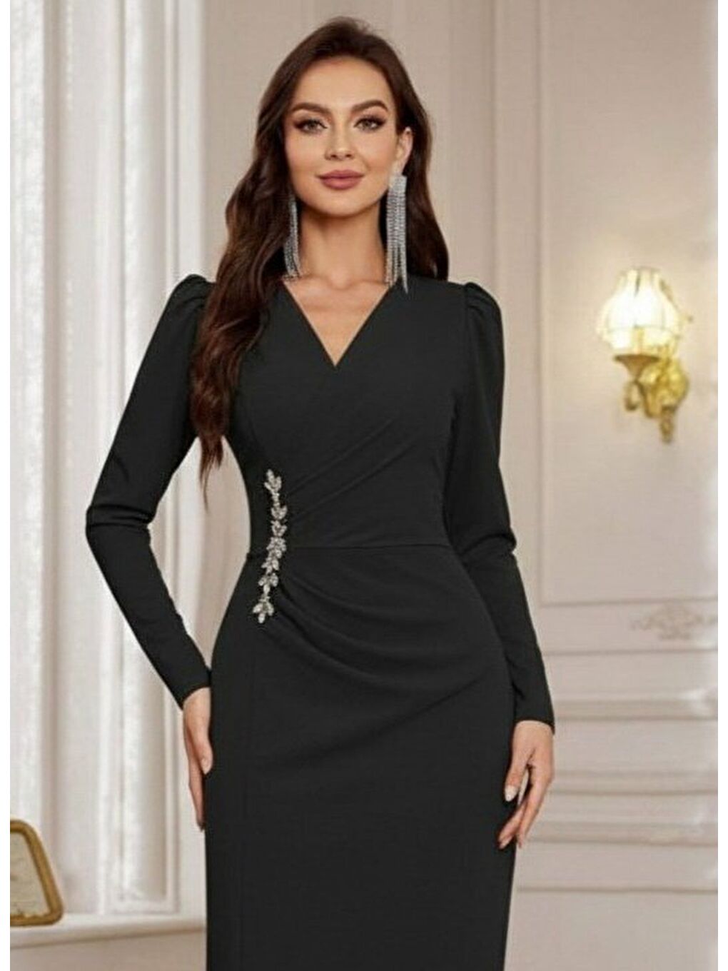 Siyah Kadın Uzun Kollu Kruvaze Yakalı Yanları Taşlı Yırtmaçlı Uzun Ithal Krep Elbise-1