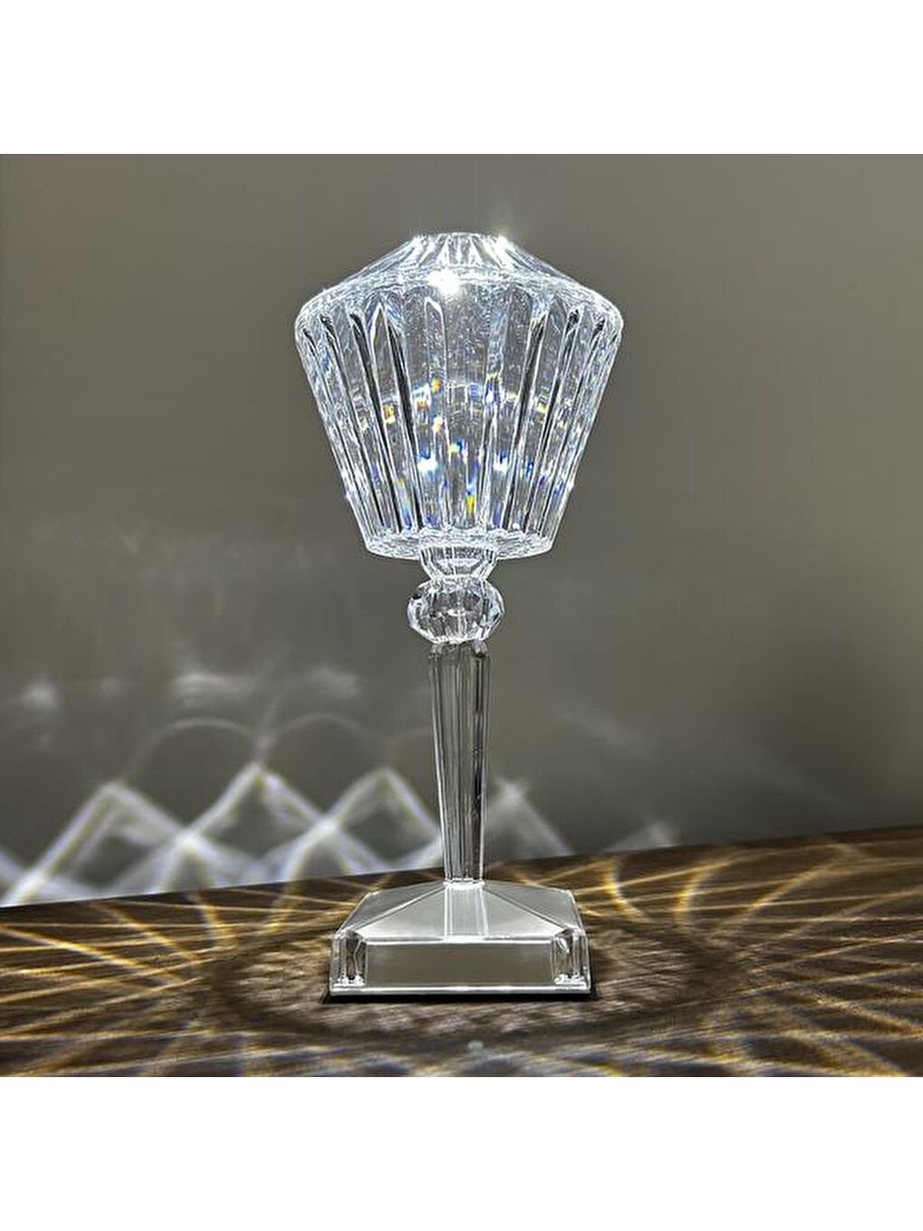 Renksiz Rose Diamond Şarjlı Kristal Led Masa Lambası - Şeffaf - 28,5 cm-5