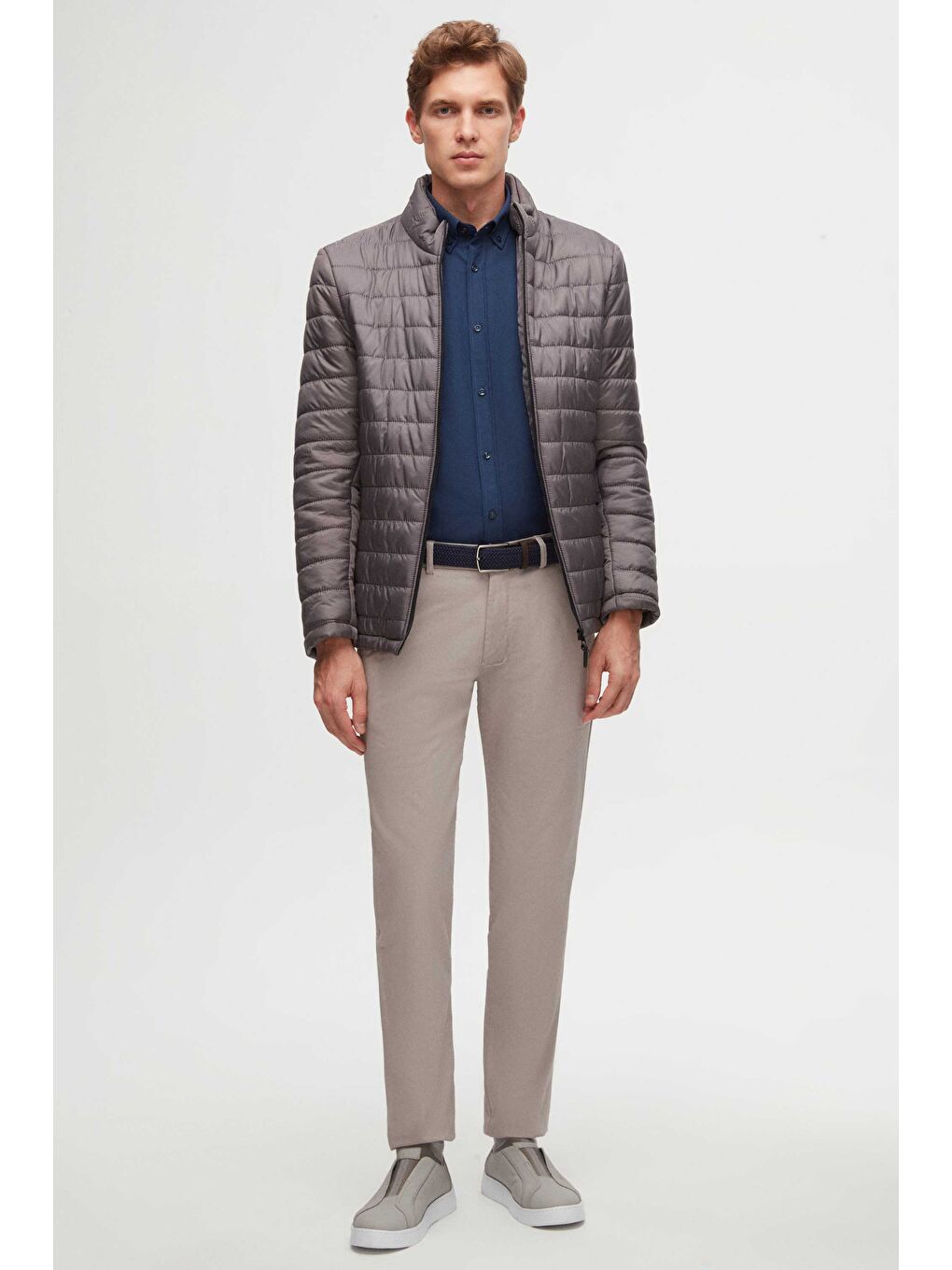 Slim Fit Gri Rüzgar Geçirmez Elyaf Dolgulu Şişme Mont-2