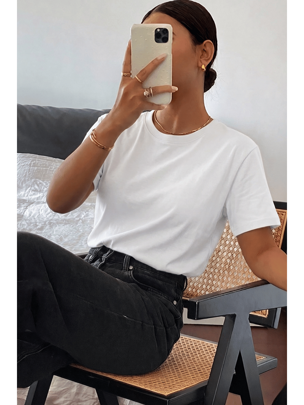 Beyaz Kadın Tişört Gri Bisiklet Yaka Basic Tişört %100 Pamuk Rahat Kalıp T-shirt BASIC-KADIN-1