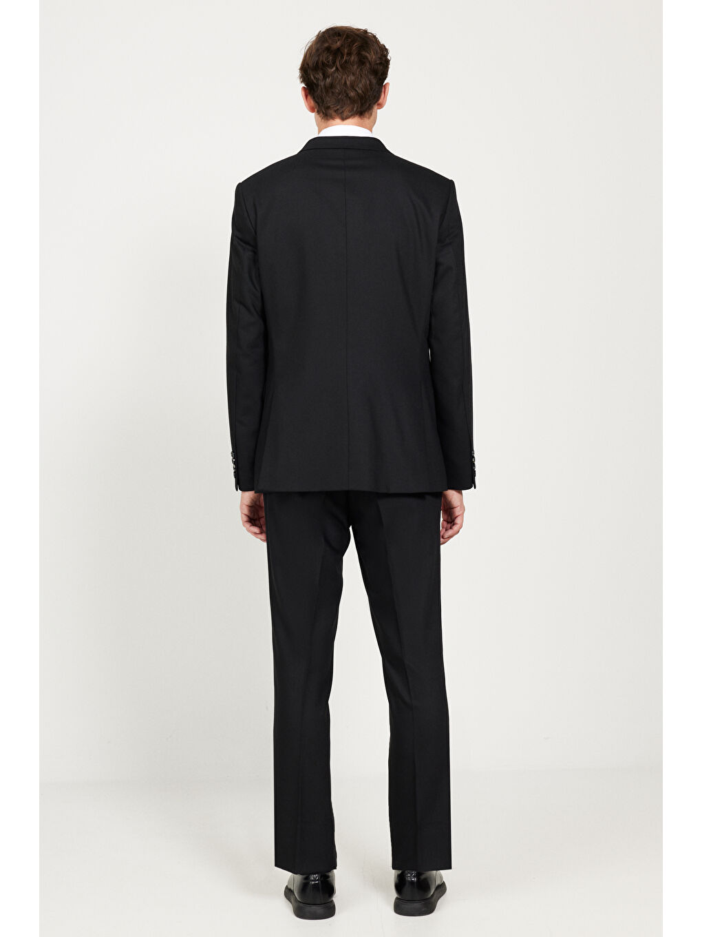 Erkek Siyah Regular Fit Geniş Kesim Mono Yaka Armürlü Takım Elbise-6