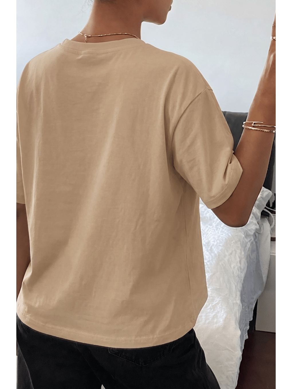 Bej Kadın Tişört Gri Bisiklet Yaka Basic Tişört %100 Pamuk Rahat Kalıp T-shirt BASIC-KADIN-2