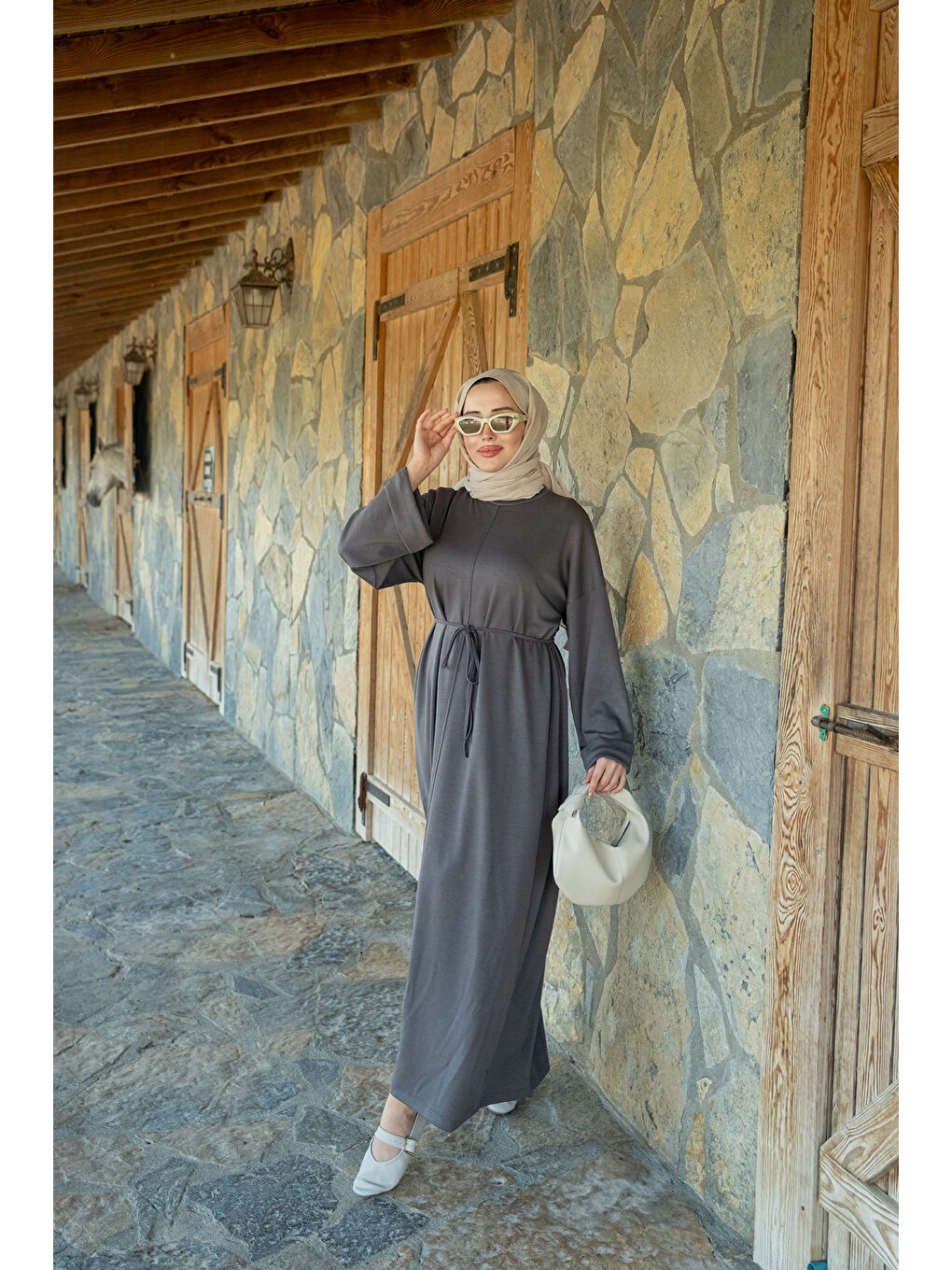 Kadın Dikiş Detay Bağlamalı Elbise Gri