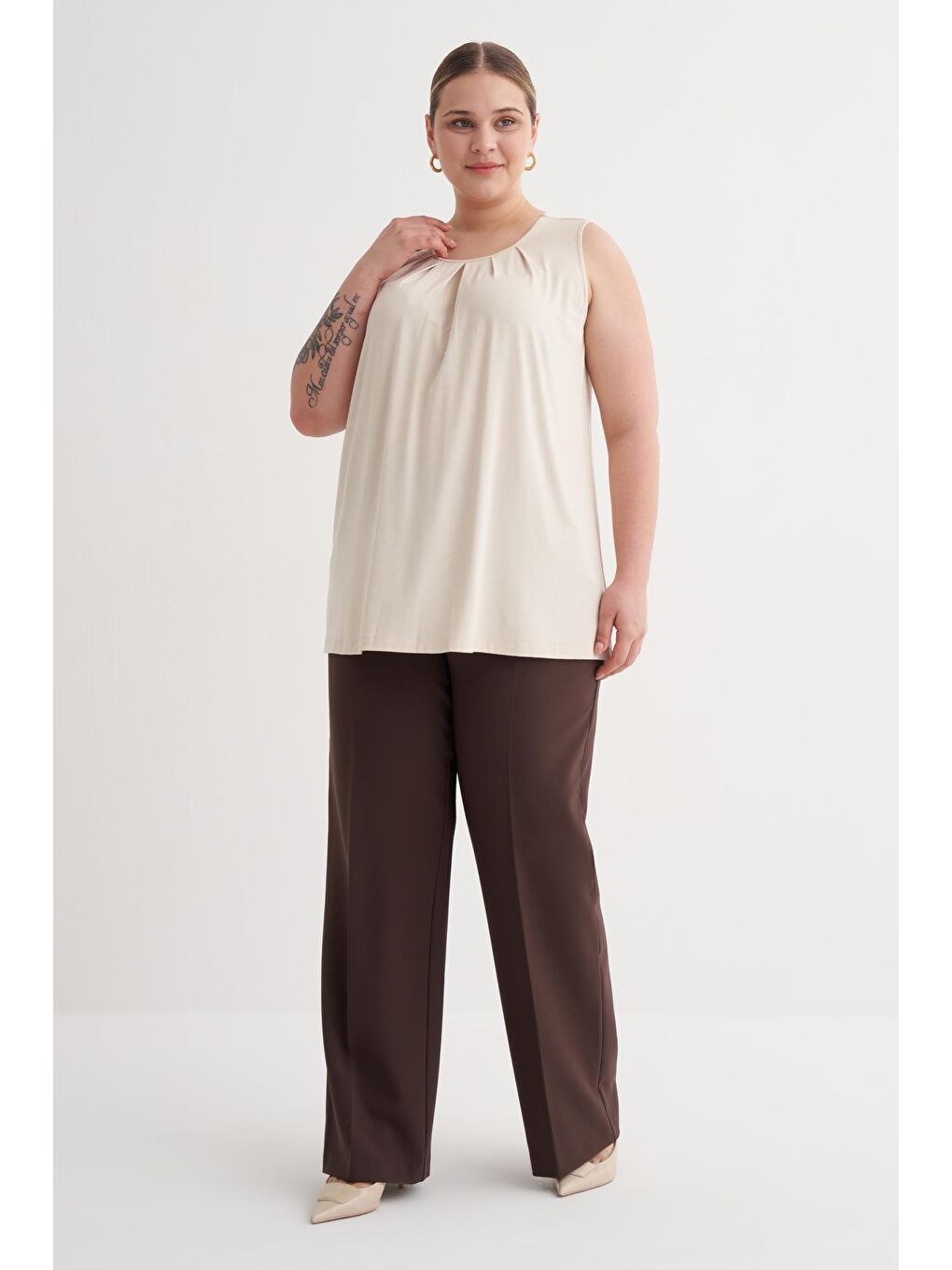 Ekru Pile Detaylı Örme Bluz-1