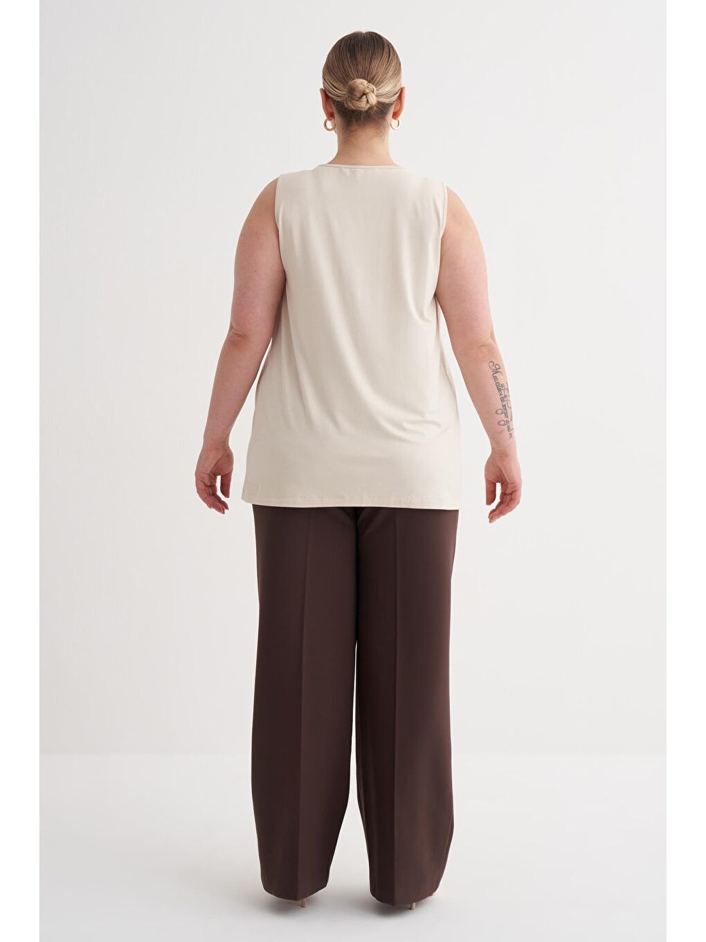 Ekru Pile Detaylı Örme Bluz-4