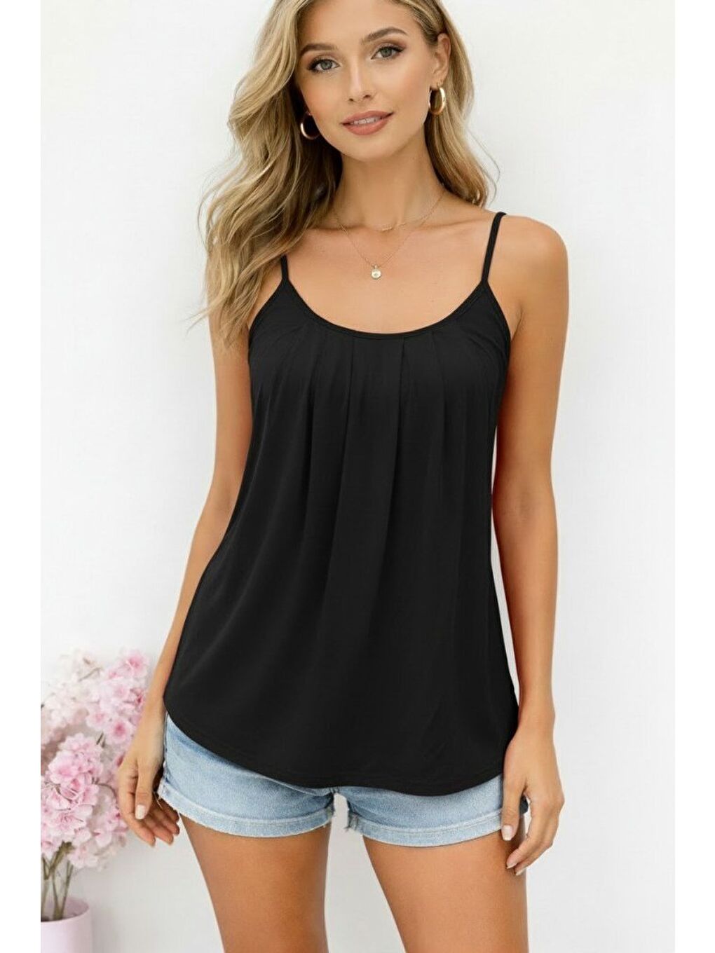 Siyah Kadın Ip Askılı Yuvarlak Yakalı Pileli Uzun Viskon Bluz-1