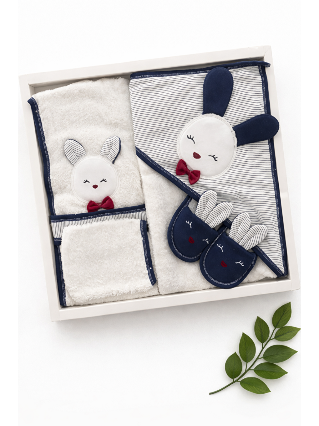 Lacivert Kutulu Lüx 0-24 ay Bebek Havlu Bornoz Seti 4 Parça Unisex Tavşanlı Terlik Dahil