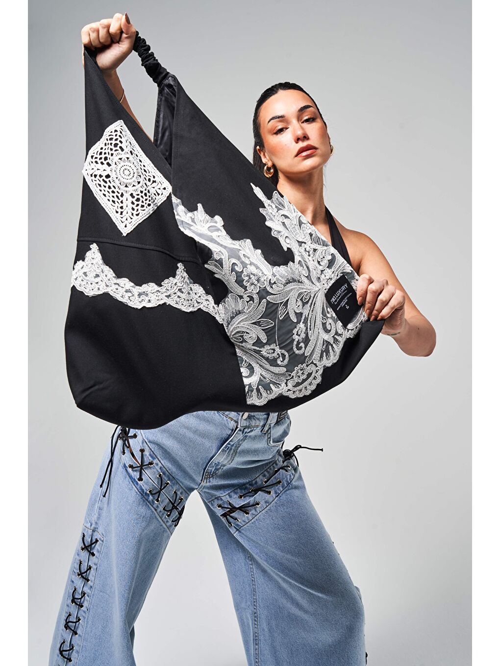 Kadın Siyah Renk Dantel Detaylı Askılı Tasarım Çanta-3