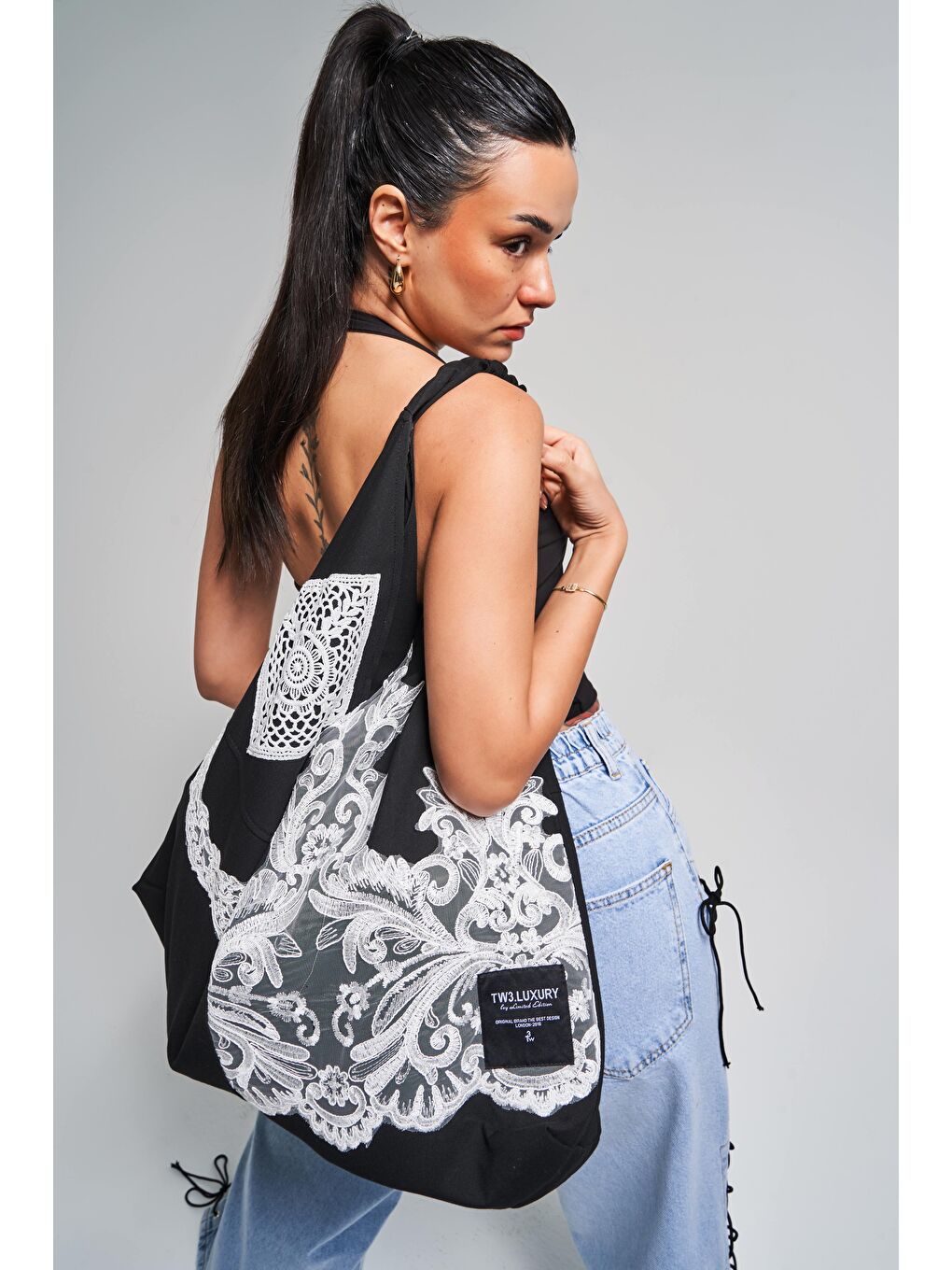 Kadın Siyah Renk Dantel Detaylı Askılı Tasarım Çanta-4