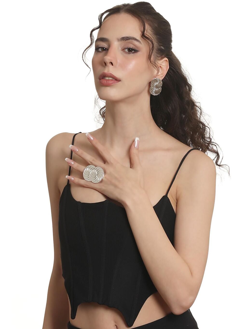 Gri Kadın Lak  Kaplama Çivili Model Spiral Baskılı Tasarım Küpe &Yüzük Set-1