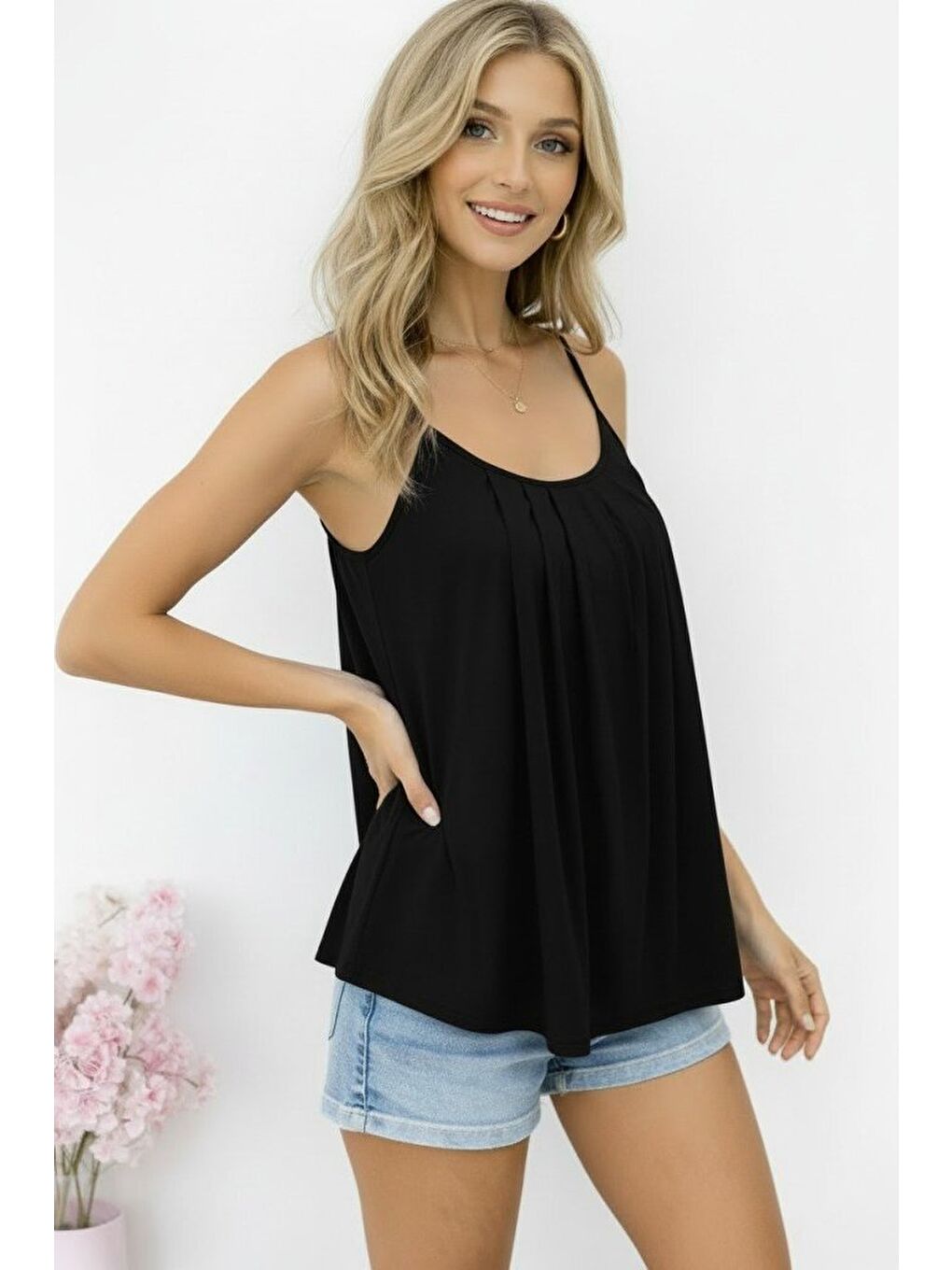 Siyah Kadın Ip Askılı Yuvarlak Yakalı Pileli Uzun Viskon Bluz-4