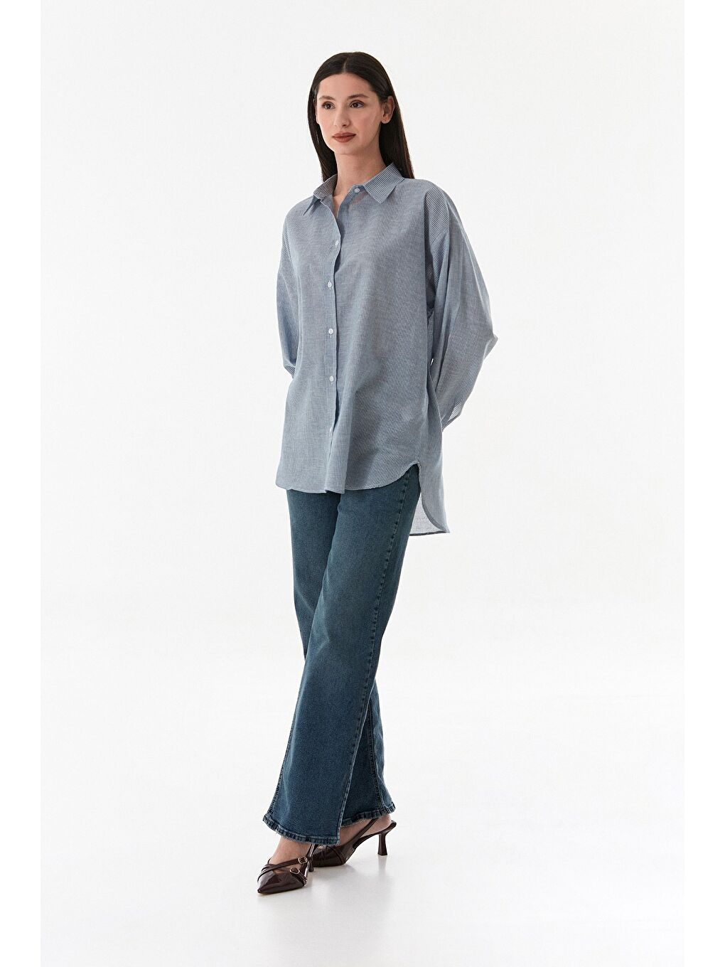 Mavi Çizgili Arkası Uzun Oversize Gömlek-2
