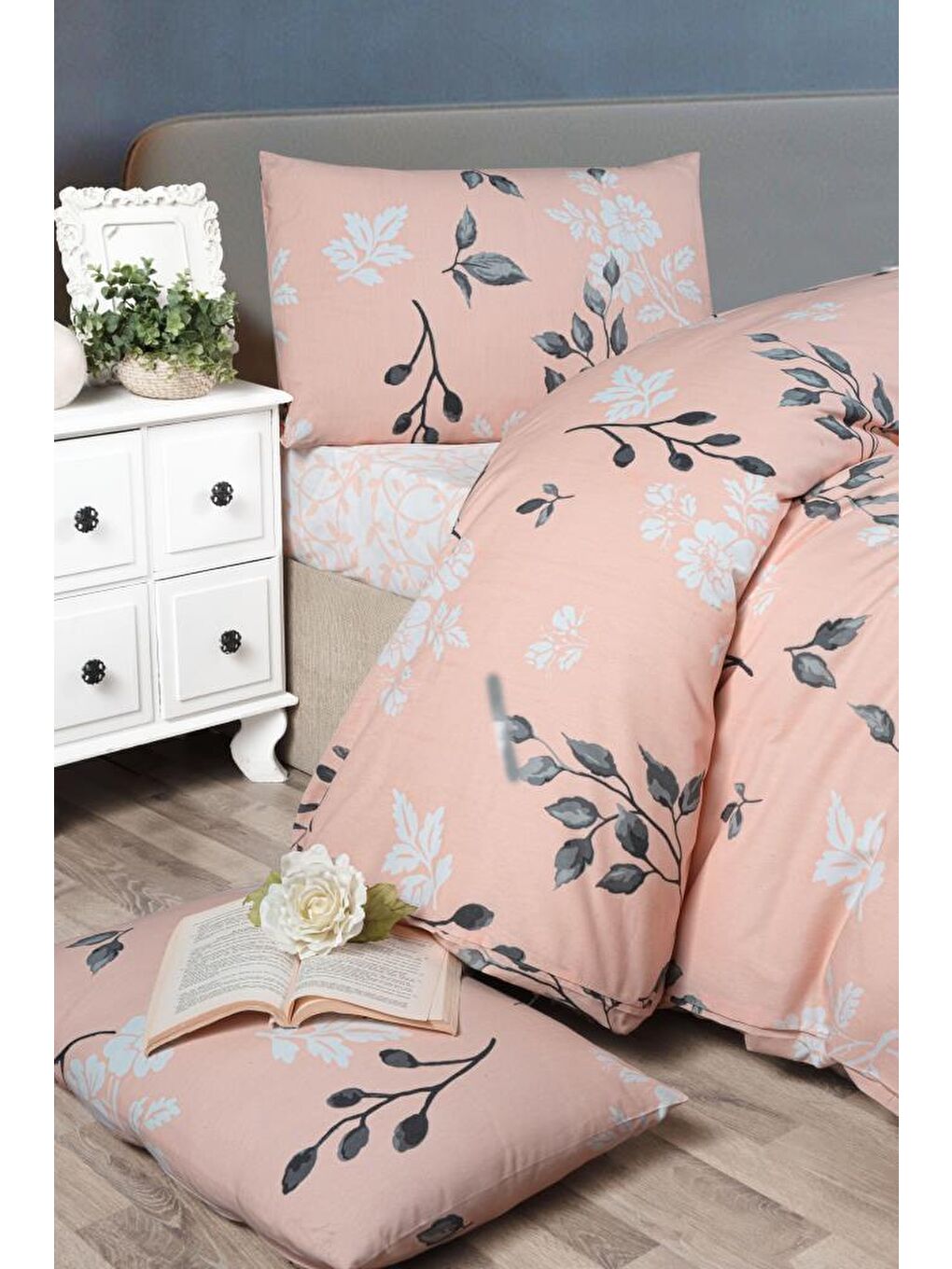 Turuncu Rahel Tek Kişilik Lastikli Çarşaf Nevresim Takımı-1