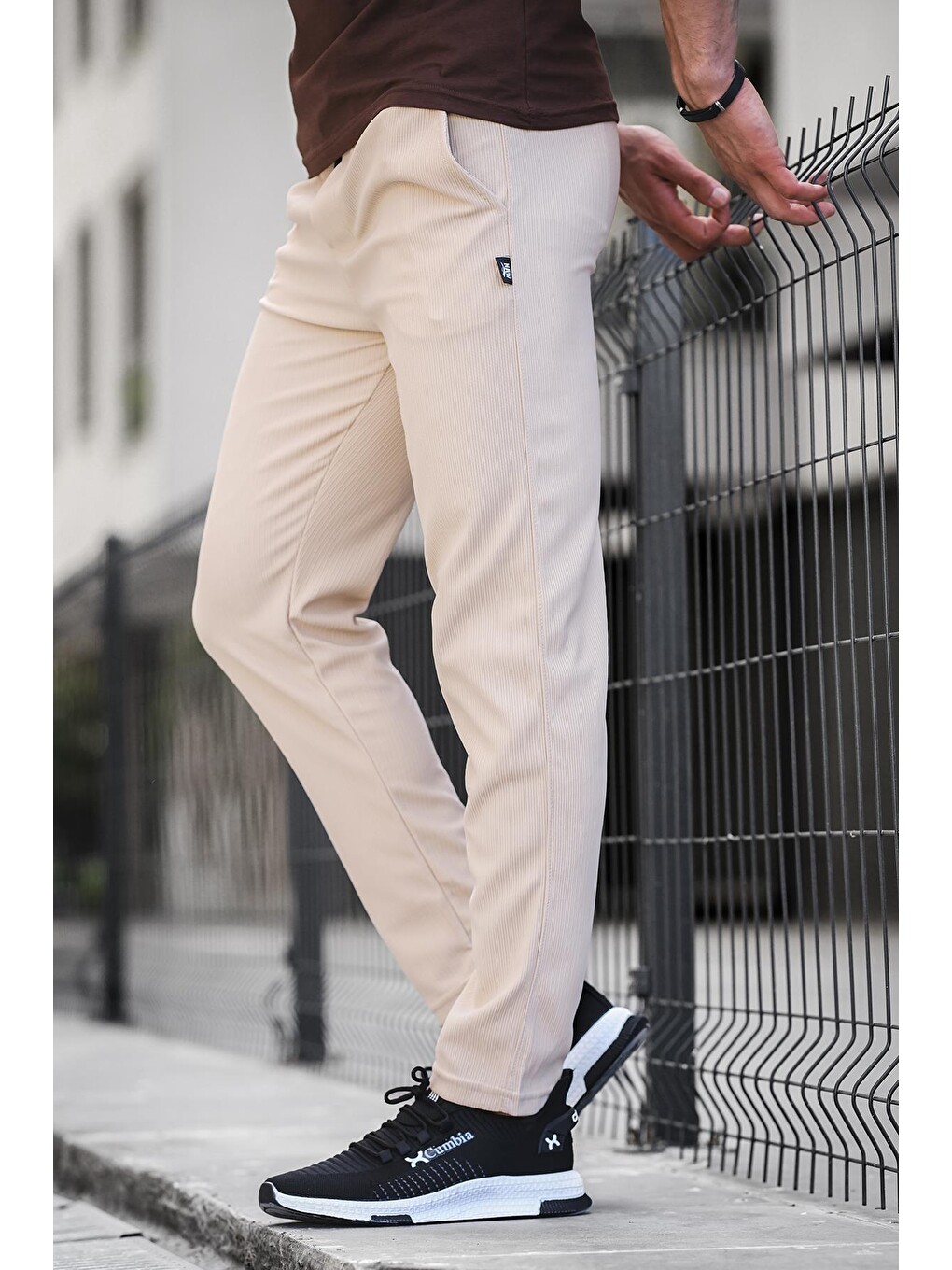 Bej Düz Paça Fitilli Slim Fit Erkek Eşofman Altı-1