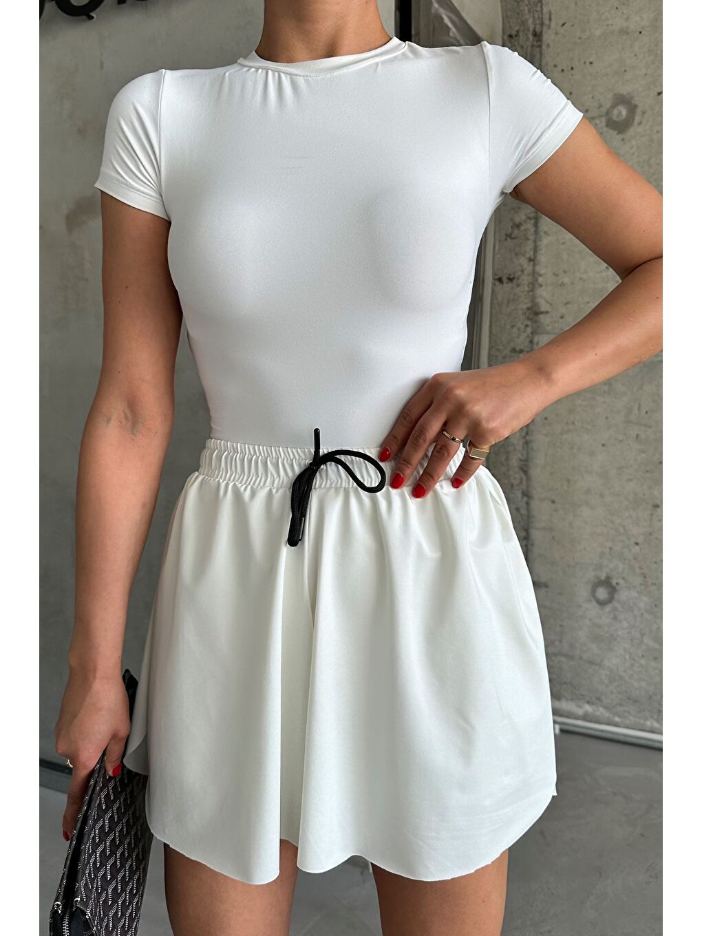 Kadın İçi Taytlı Yüksek Bel Tenis Eteği Beyaz-3