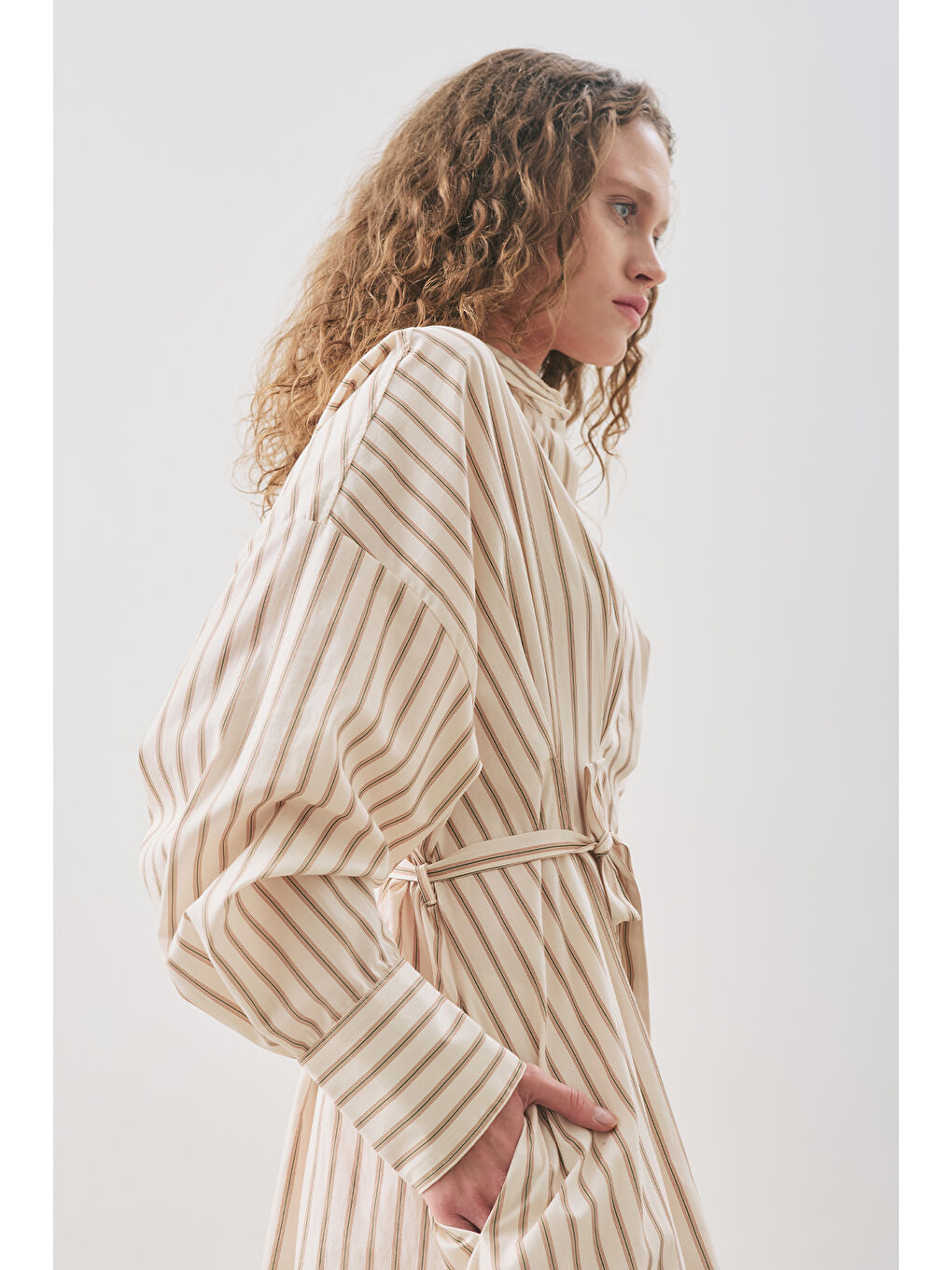 Pile Detaylı Gömlek Elbise Bej Çizgili-5