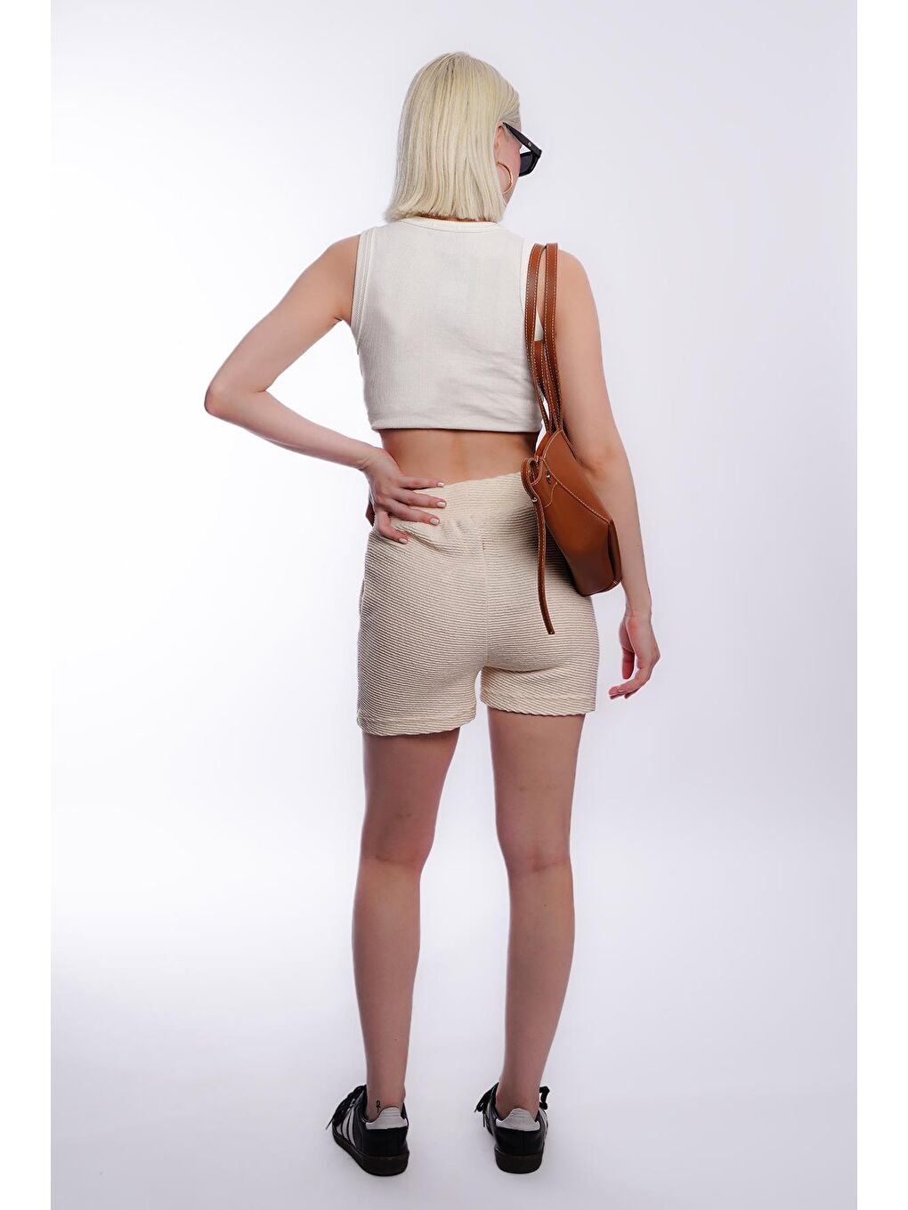 Ekru Krem Rengi Kaşkorse Kumaş Kadın Şort Mg572-3