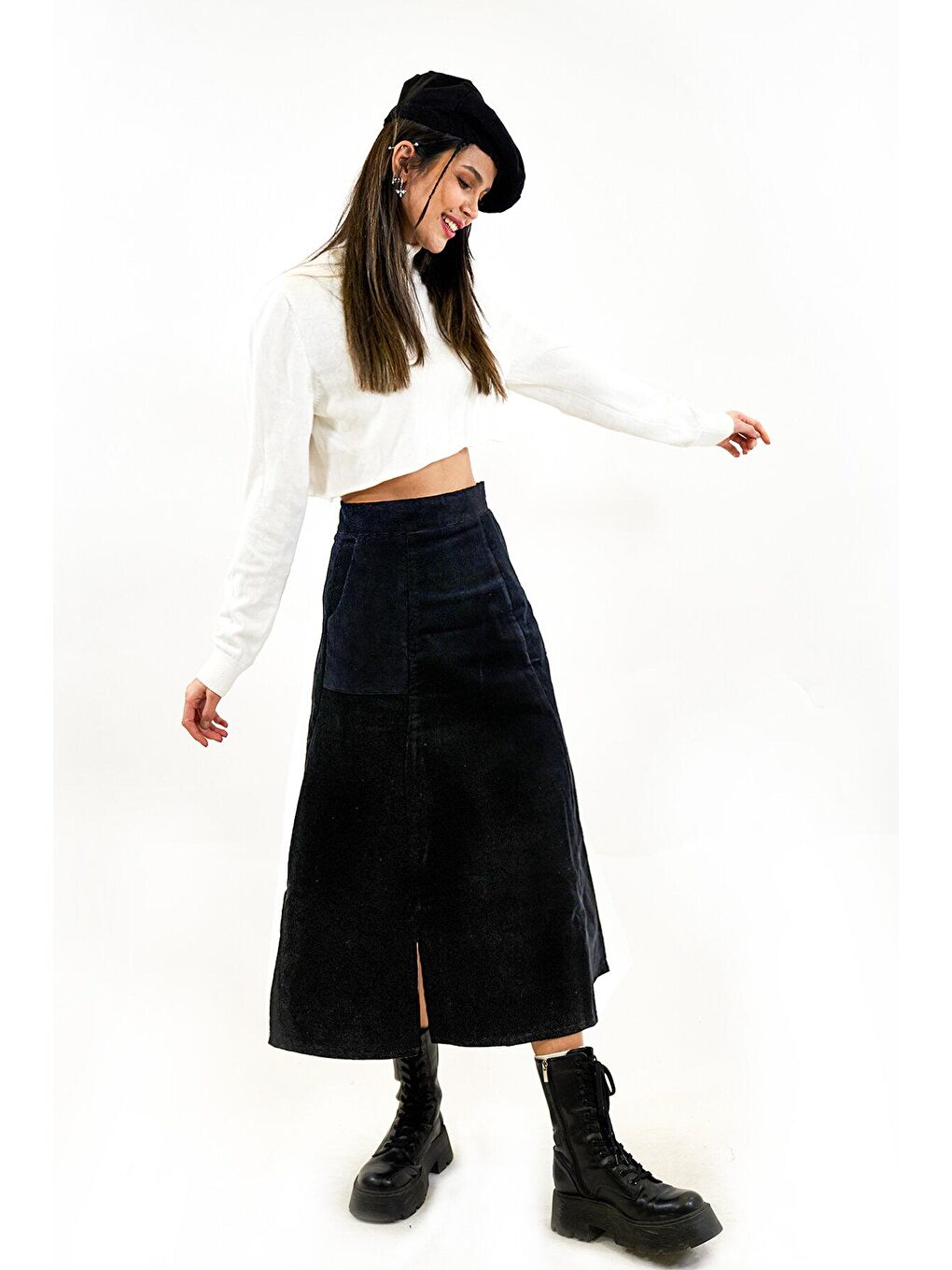 Siyah Kadife Çan Etek-1