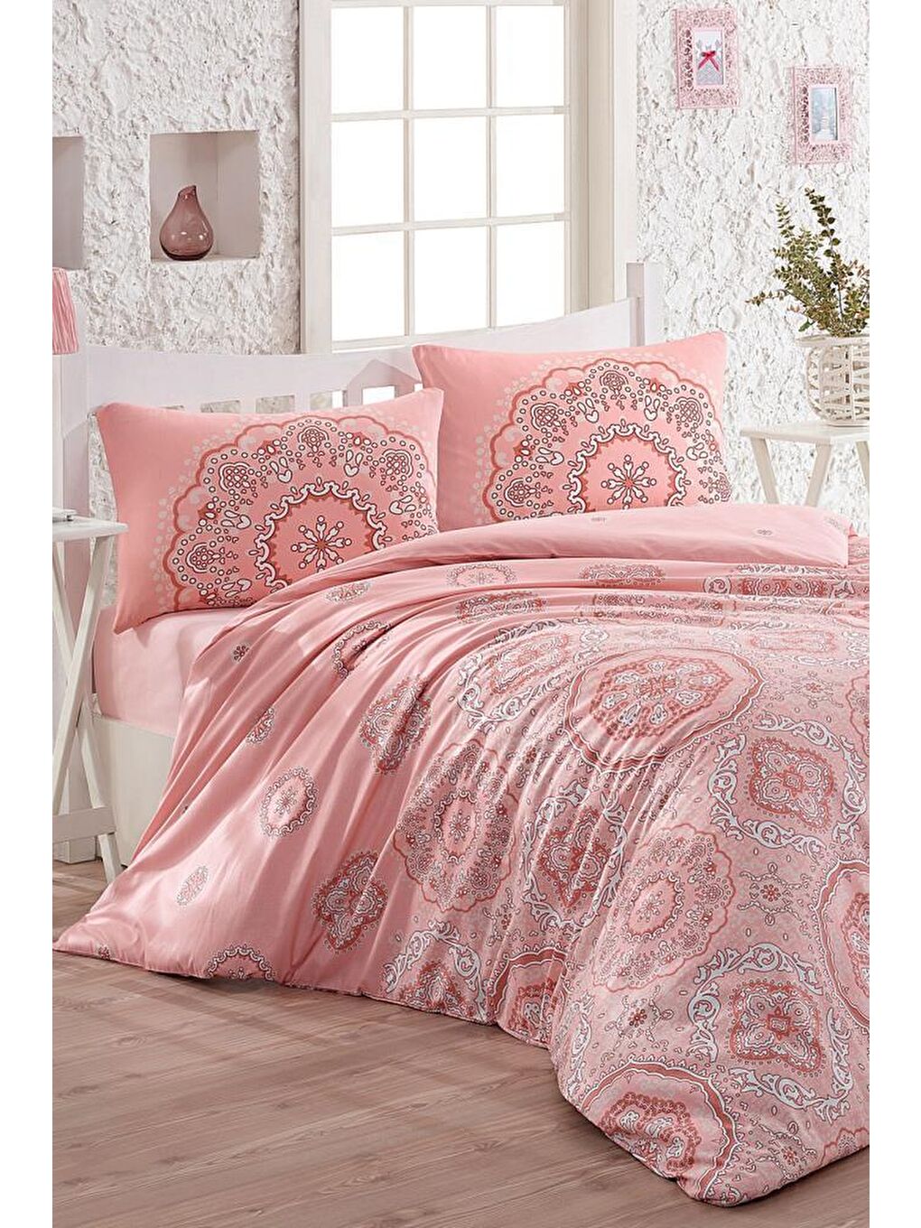 Pembe Taç Kristal Şehriban Light Collection Çift Kişilik Nevresim Takımı Pudra