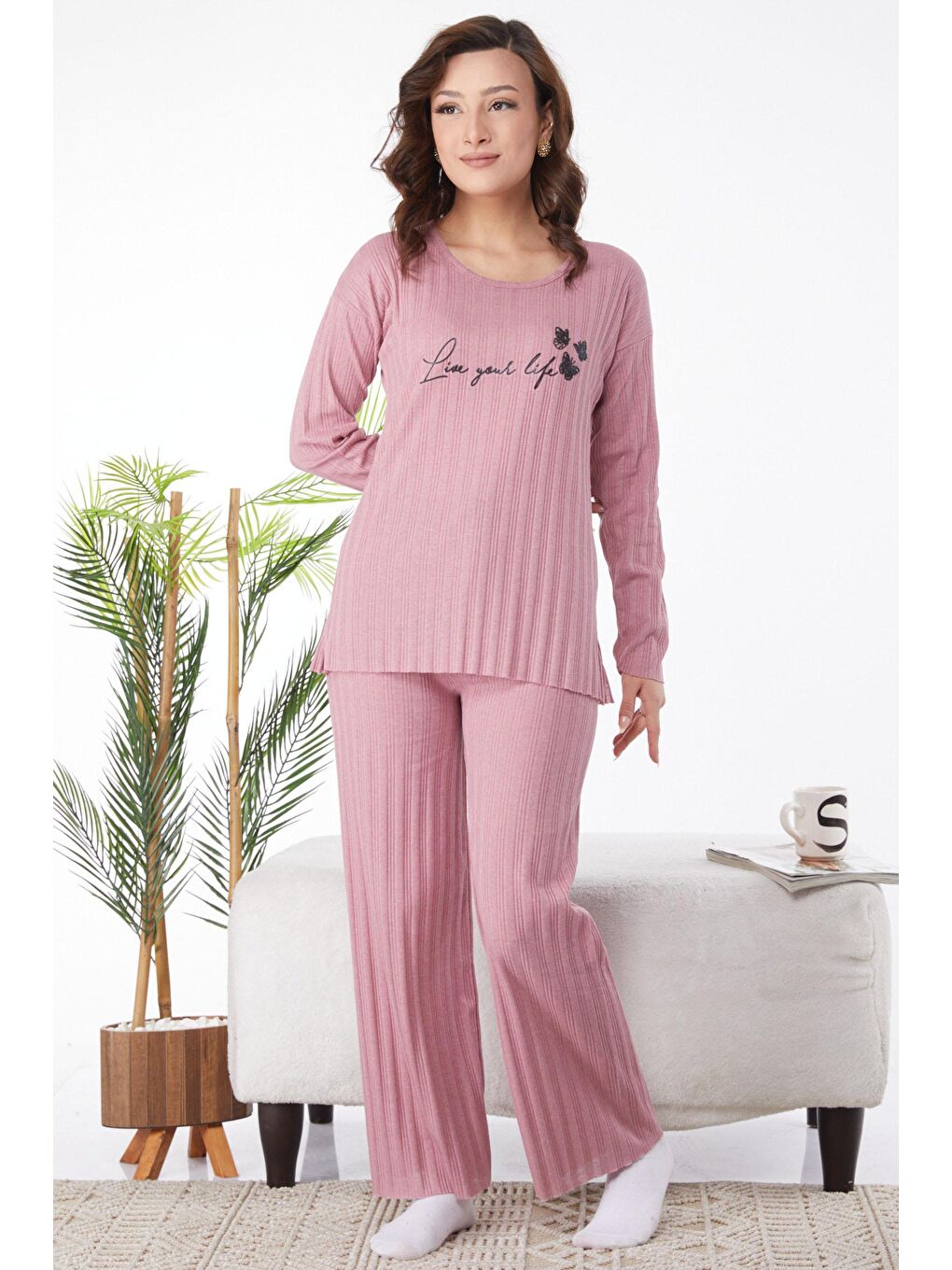 Bisiklet Yaka Kadın Pembe Baskılı Uzun Kollu Pijama Takımı - 24666
