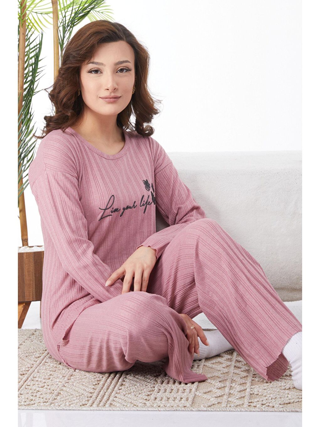 Bisiklet Yaka Kadın Pembe Baskılı Uzun Kollu Pijama Takımı - 24666-2