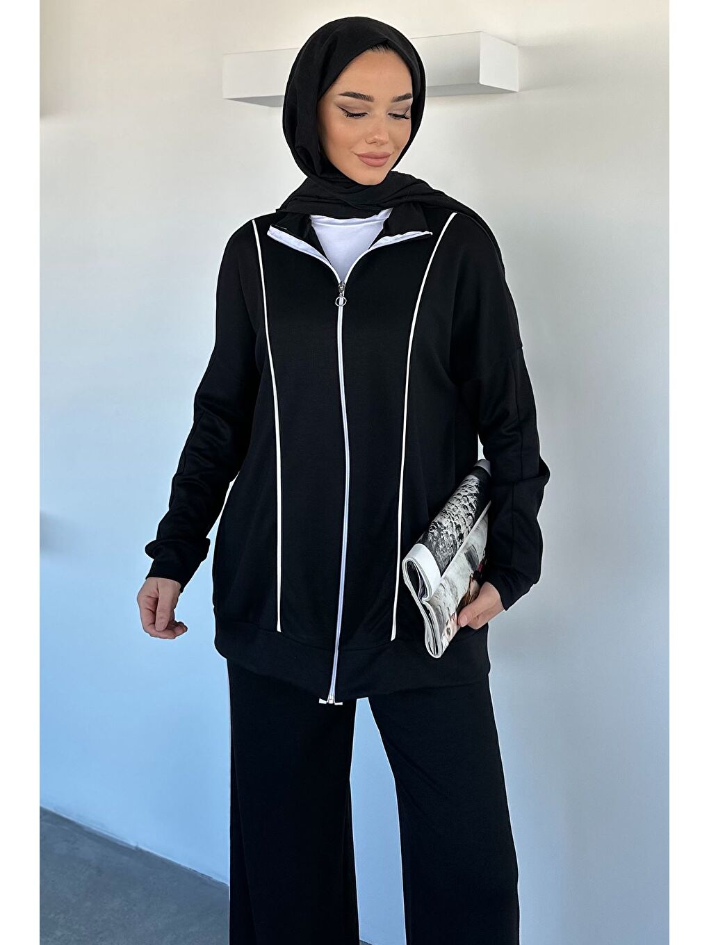 Siyah Ön Fermuarlı Şeritli Tunik Bel Lastikli Pantolon Tesettür İkili Takım-3