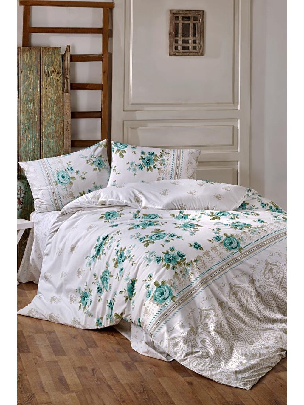 Yeşil Taç Kristal Talya Light Collection Çift Kişilik Nevresim Takımı Mint