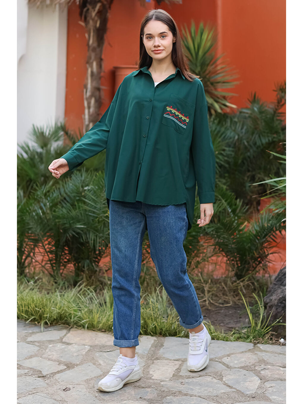 Yeşil Cep Nakışlı Gömlek Zümrüt - 13248-1
