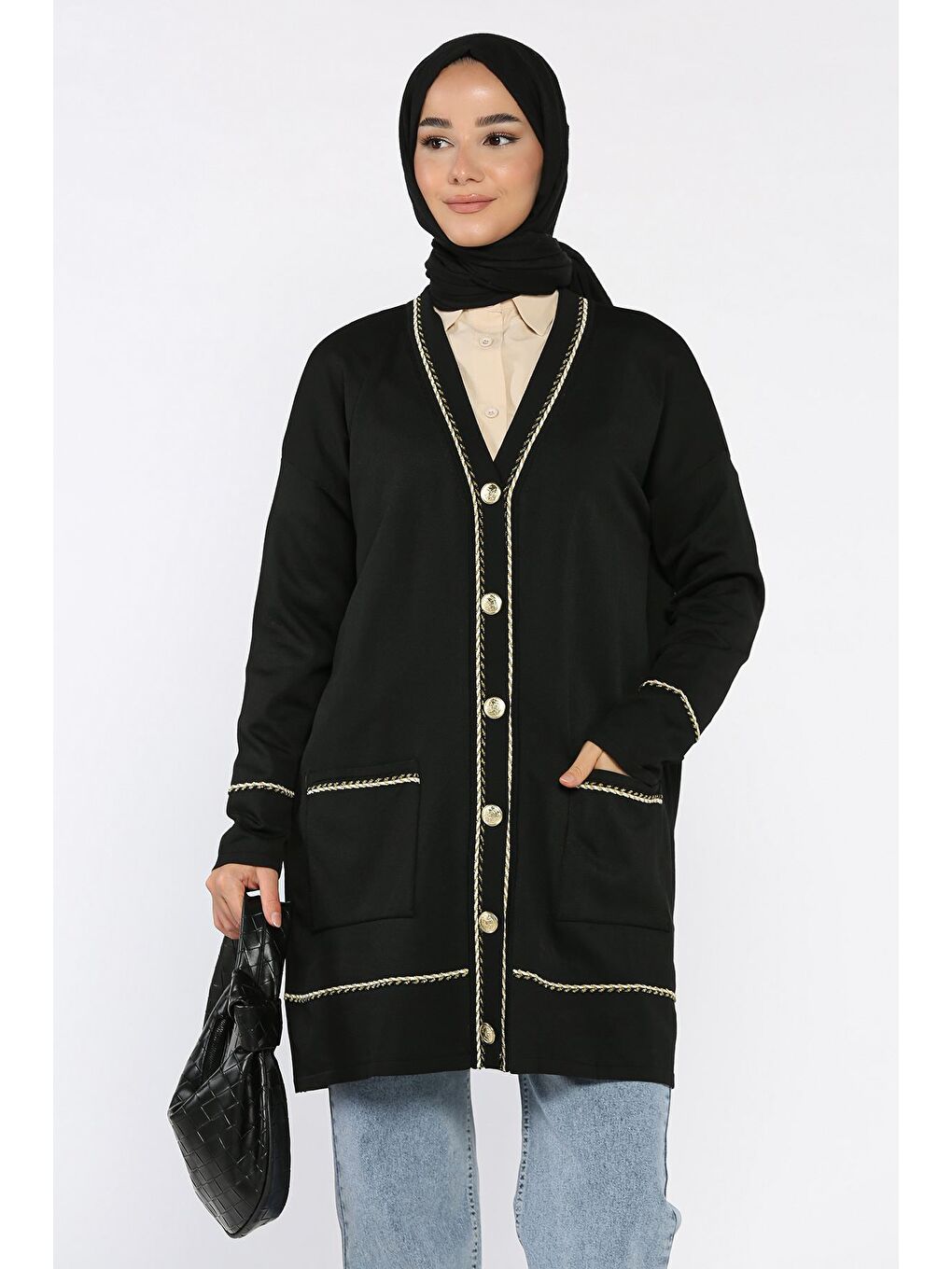 Siyah Cepli Düğme Detaylı Tesettür Triko Hırka-3