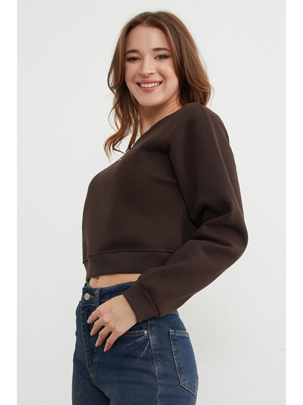Kahverengi 3 İplik Kalp Aksesuarlı Crop Sweatshirt-4