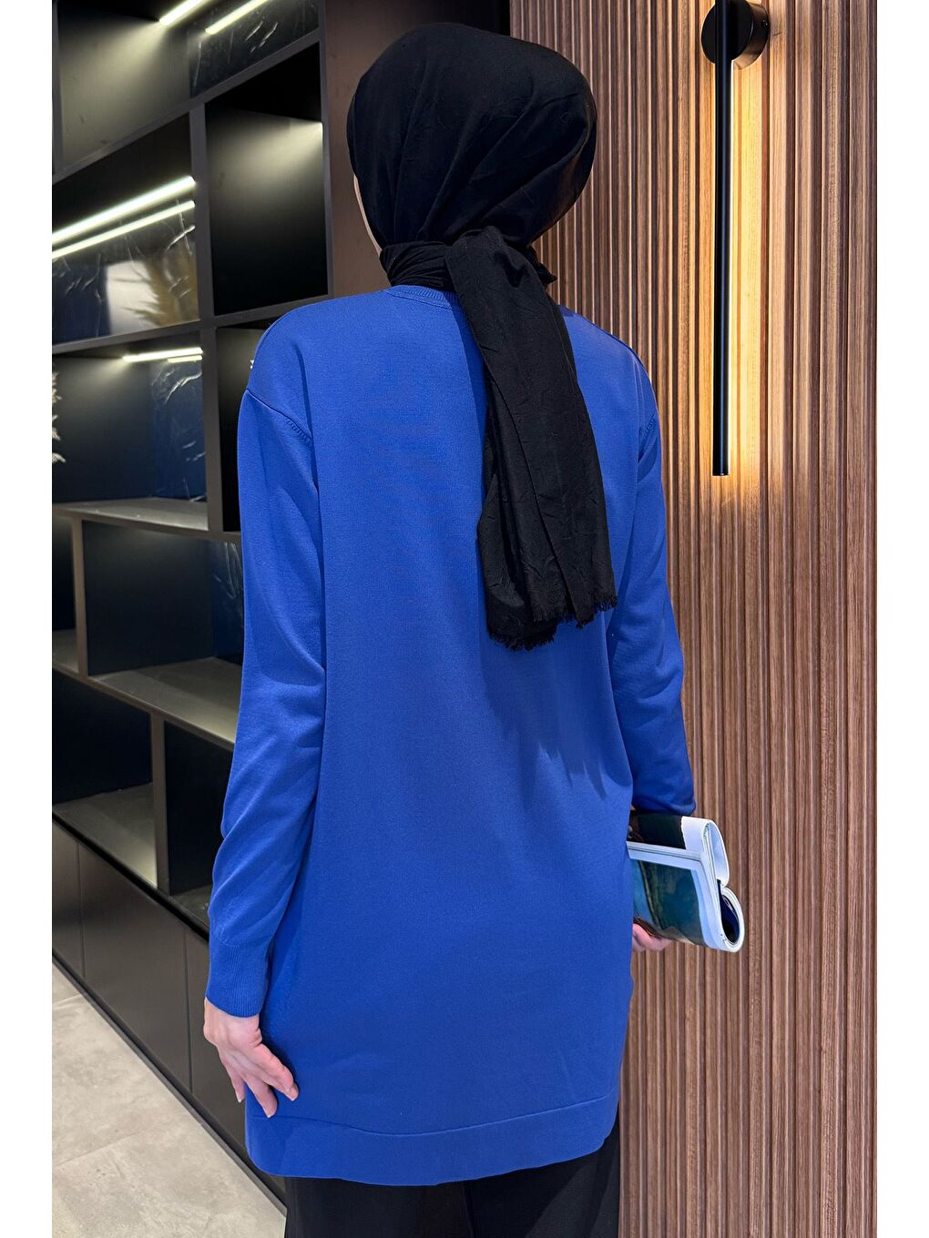 Mavi Bisiklet Yaka Çiçek Figürlü Tesettür Triko Tunik (s-m-l-xl Beden Uyumludur.)-6