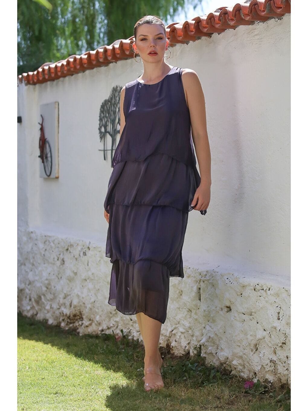 İtalyan Mor Havuz Yaka Kolsuz Astarlı Katlı Casual İpek Dokuma Elbise 125 55-2