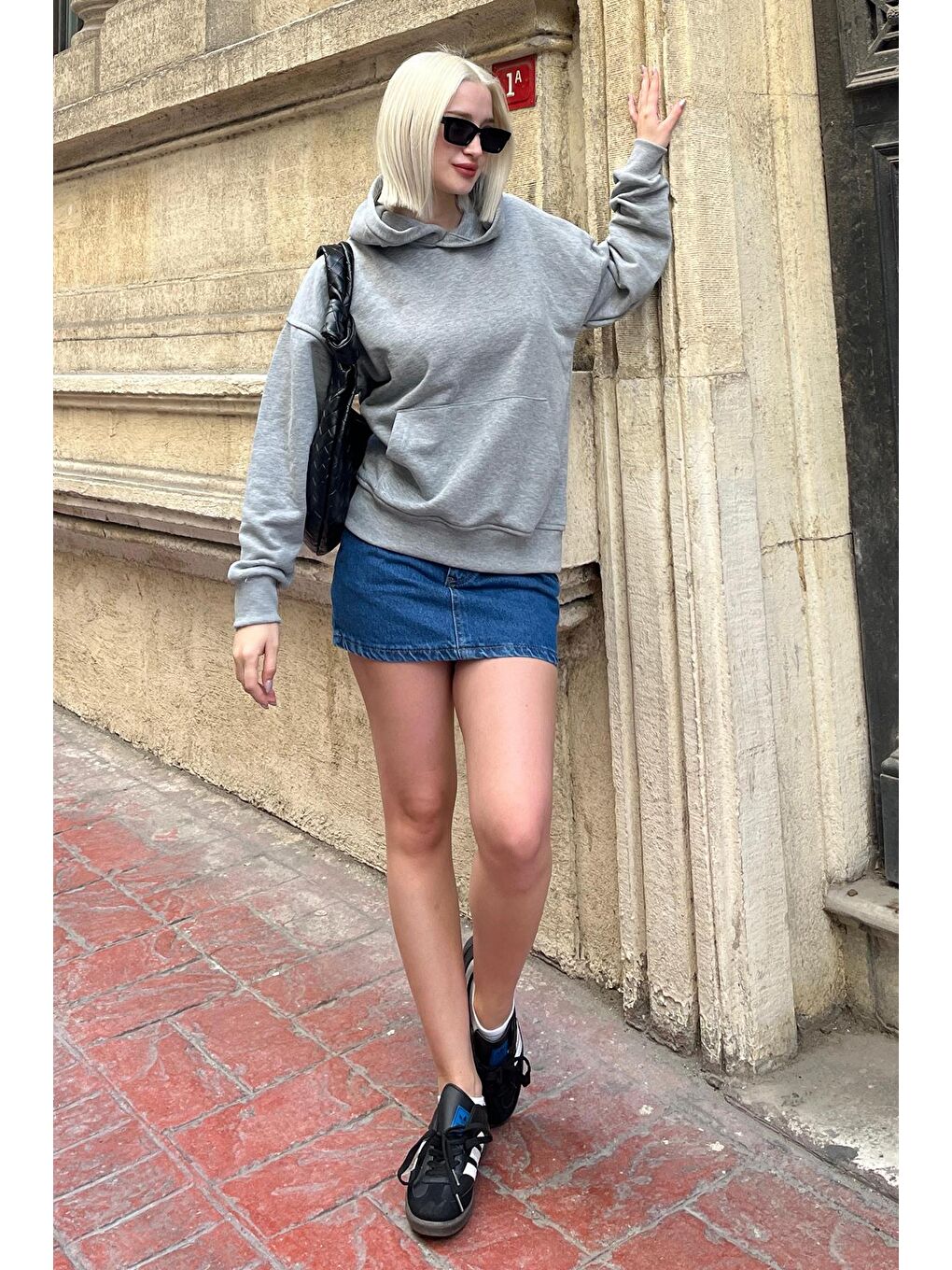 Madmext Gri Melanj Grimelanj Kapüşonlu Oversize Cepli Sweatshirt MG2207 - 1