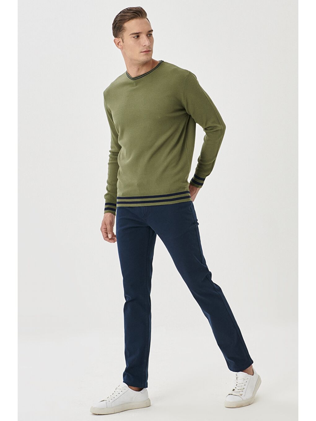 Erkek Lacivert Kanvas Slim Fit Dar Kesim 5 Cep Pantolon-3