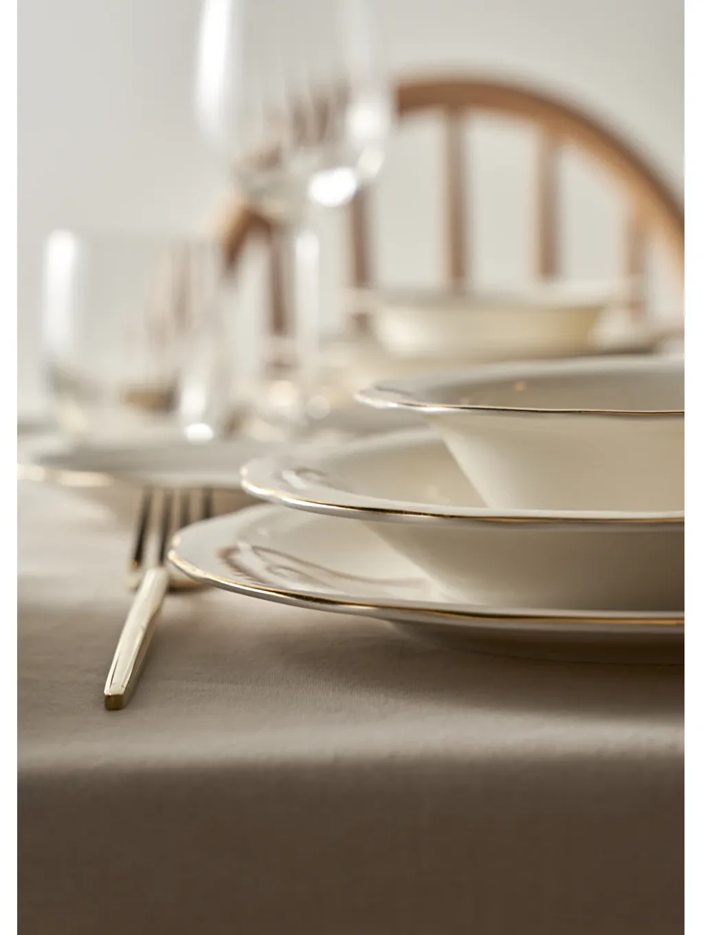 Sarı Victoria Porselen 24 Parça 6 Kişilik Yemek Takımı Gold-4