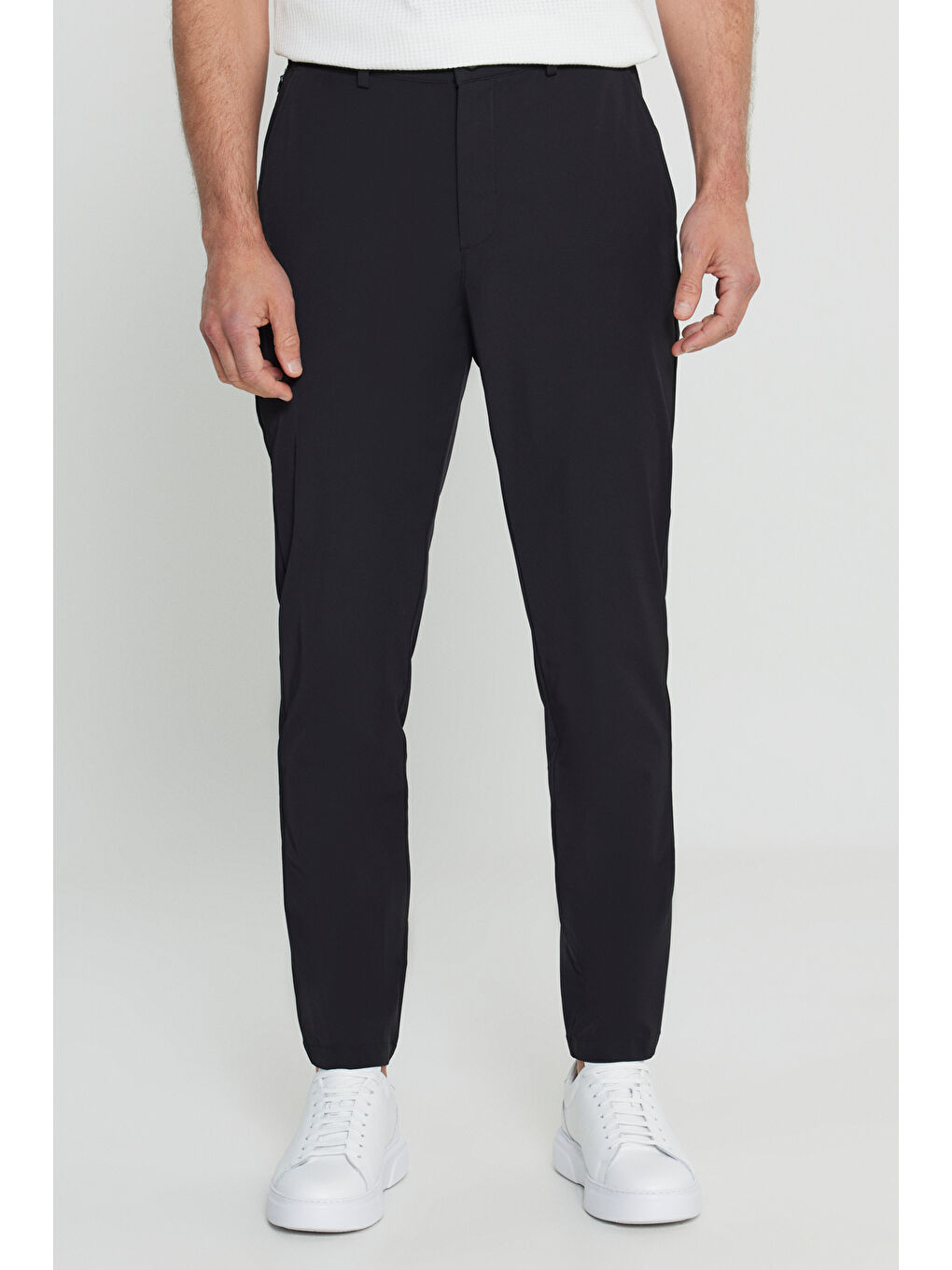Erkek Siyah 360 Her Yöne Esneyen Comfort Fit Rahat Kesim Beli Lastikli Casual Pantolon