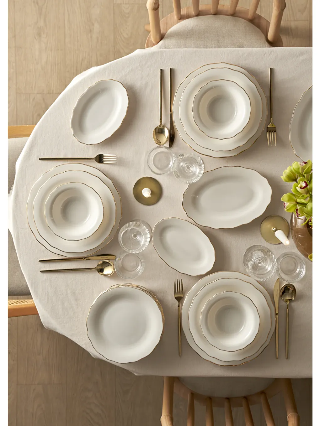 Sarı Victoria Porselen Sunum Tabağı Gold (30 cm)-1