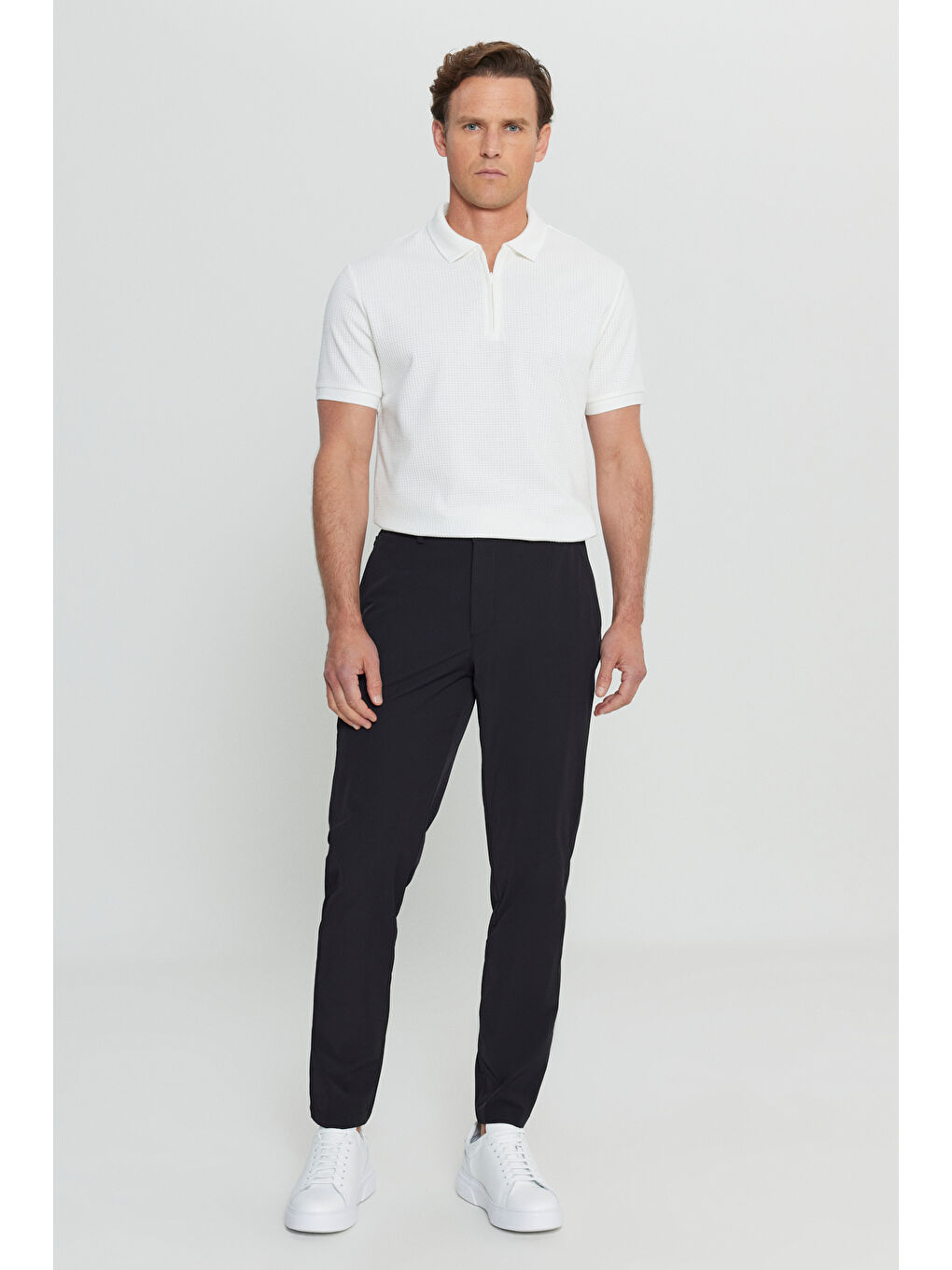 Erkek Siyah 360 Her Yöne Esneyen Comfort Fit Rahat Kesim Beli Lastikli Casual Pantolon-1