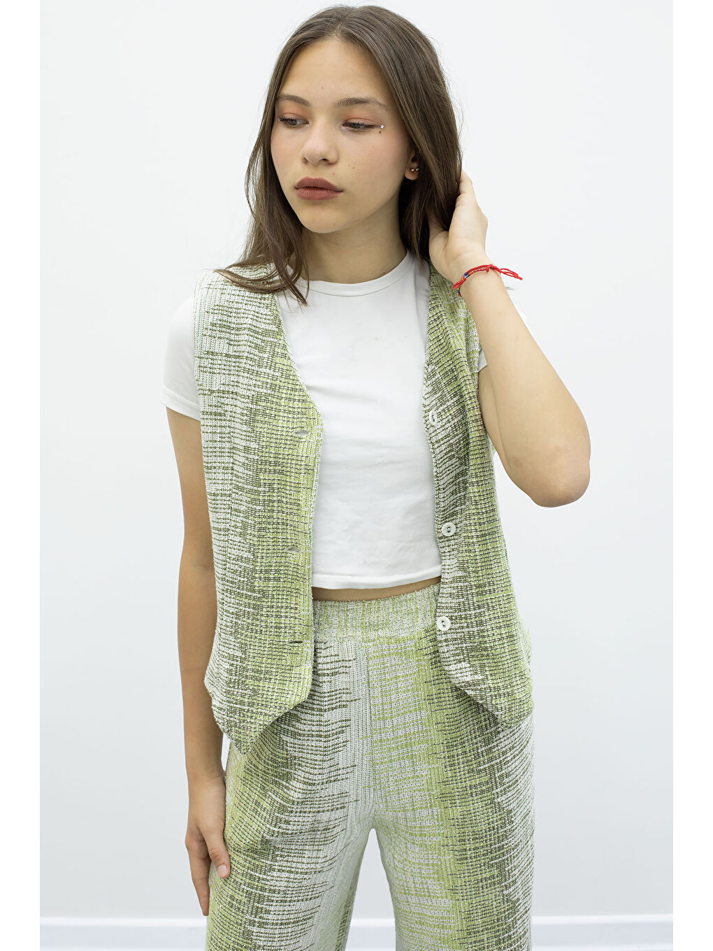 Haki Düğmeli Yelekli Geniş Paça Kuşaklı Pantolonlu Kız Çocuk 2li Takım 21009-1