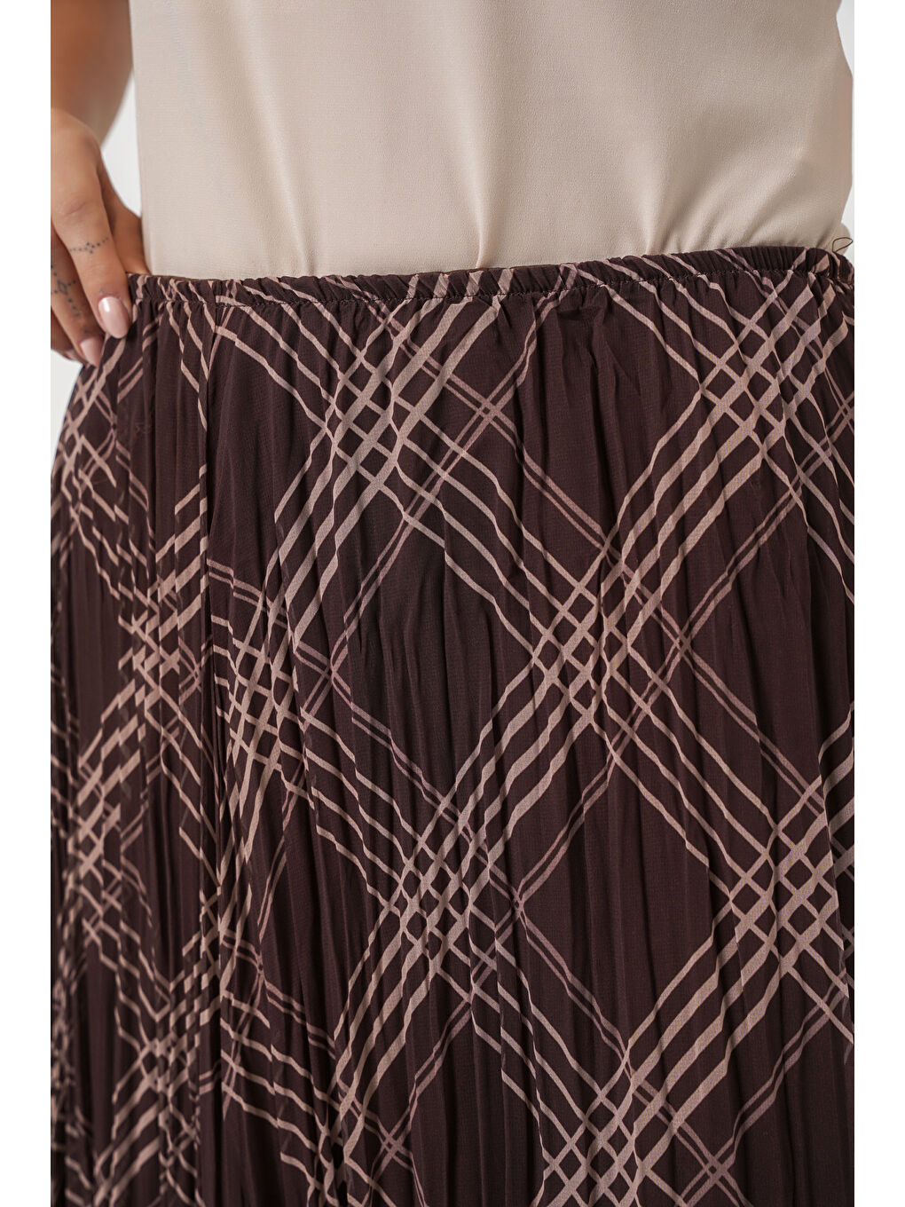 Kadın Asimetrik Kesim Şifon Etek 8056 - Kahverengi-5