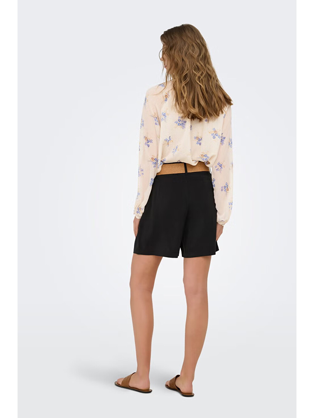Siyah Onlibiza Modal Kumaş Yüksek Bel Kemerli Short 15370298-4