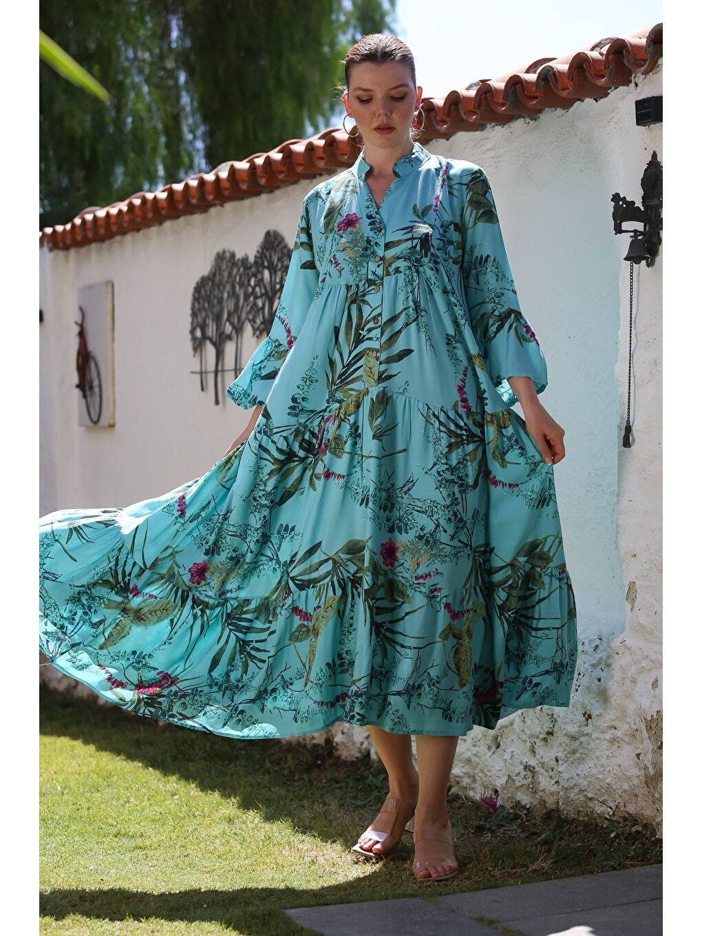 Açık Turkuaz Hakim Yaka Fırfırlı Kol Düğmeli Eteği Fırfırlı Allover Baskılı Dokuma Elbise 130 58