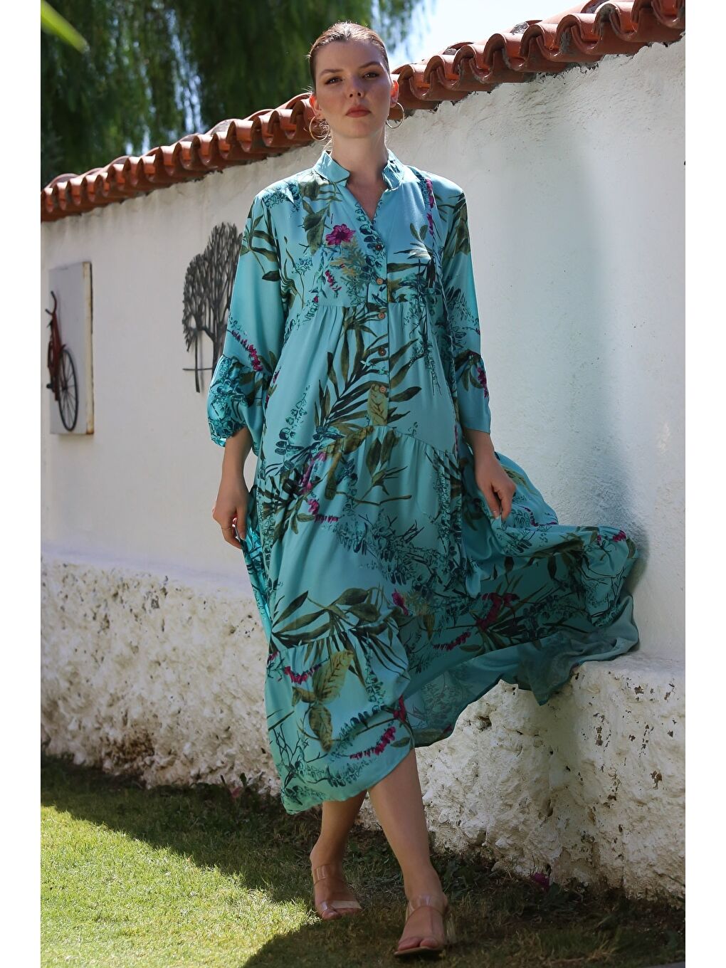 Açık Turkuaz Hakim Yaka Fırfırlı Kol Düğmeli Eteği Fırfırlı Allover Baskılı Dokuma Elbise 130 58-5