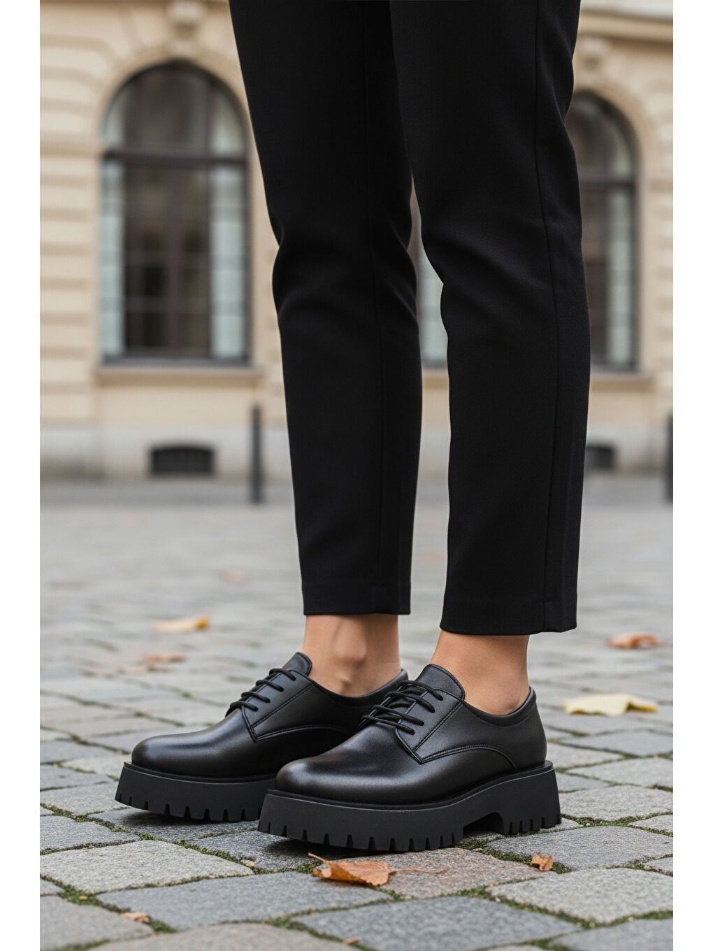 Siyah Cilt Kalın Taban Kadın Casual Ayakkabı 572451 Z-2