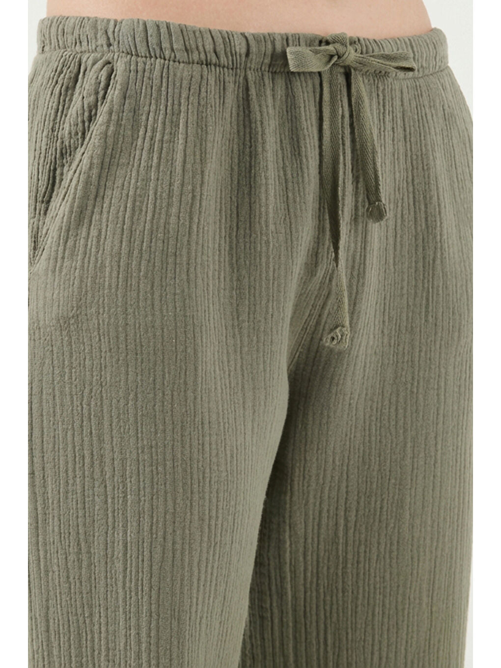 Haki Pamuklu Relaxed Fit Geniş Paça Müslim Kadın Pantolon 668YP5502-5